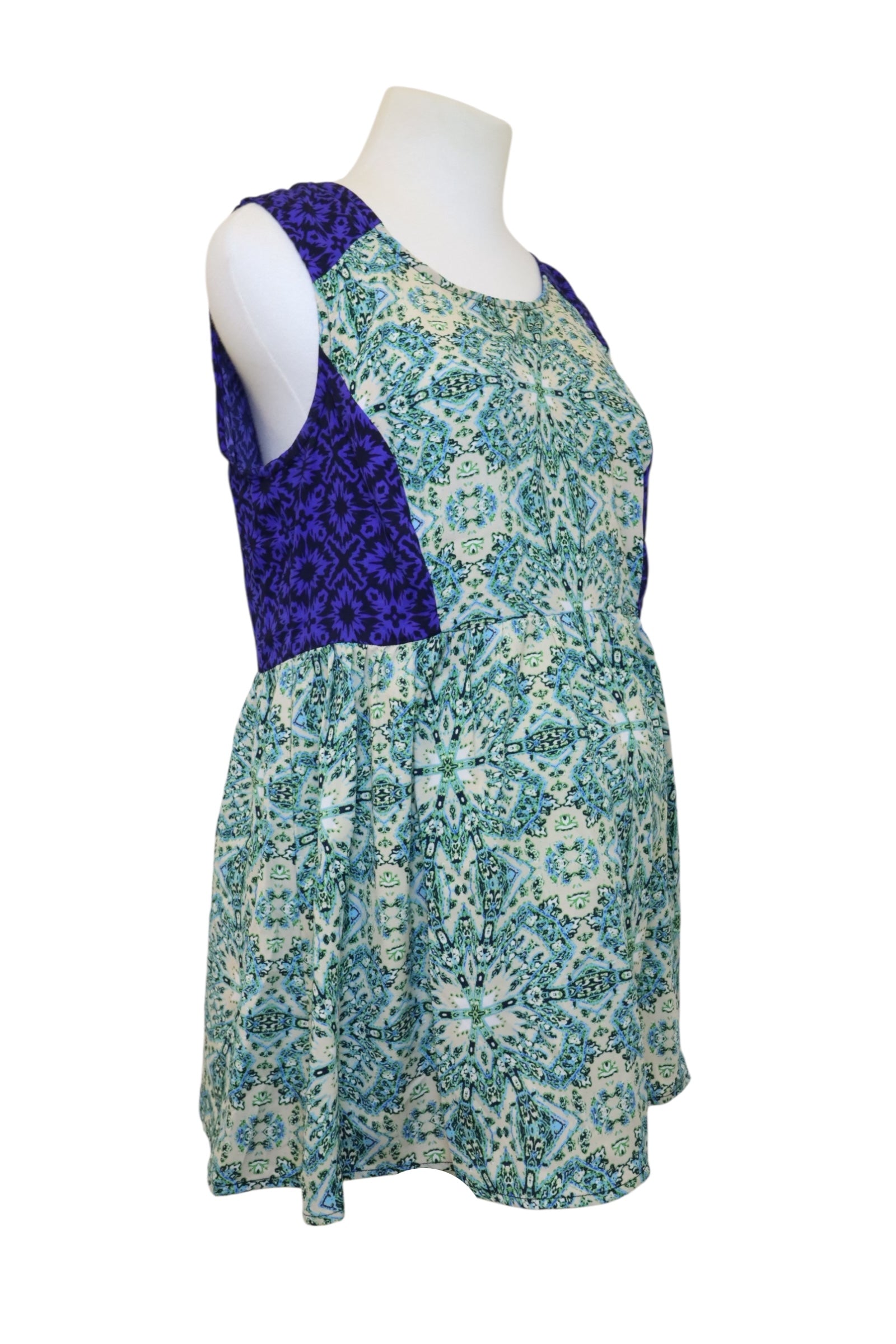 Stylish A Pea In The Pod Maternity Sleeveless Dress for Pregnancy Comfort - Perfect for Baby Showers, Maternity Photos & Summer Outfits