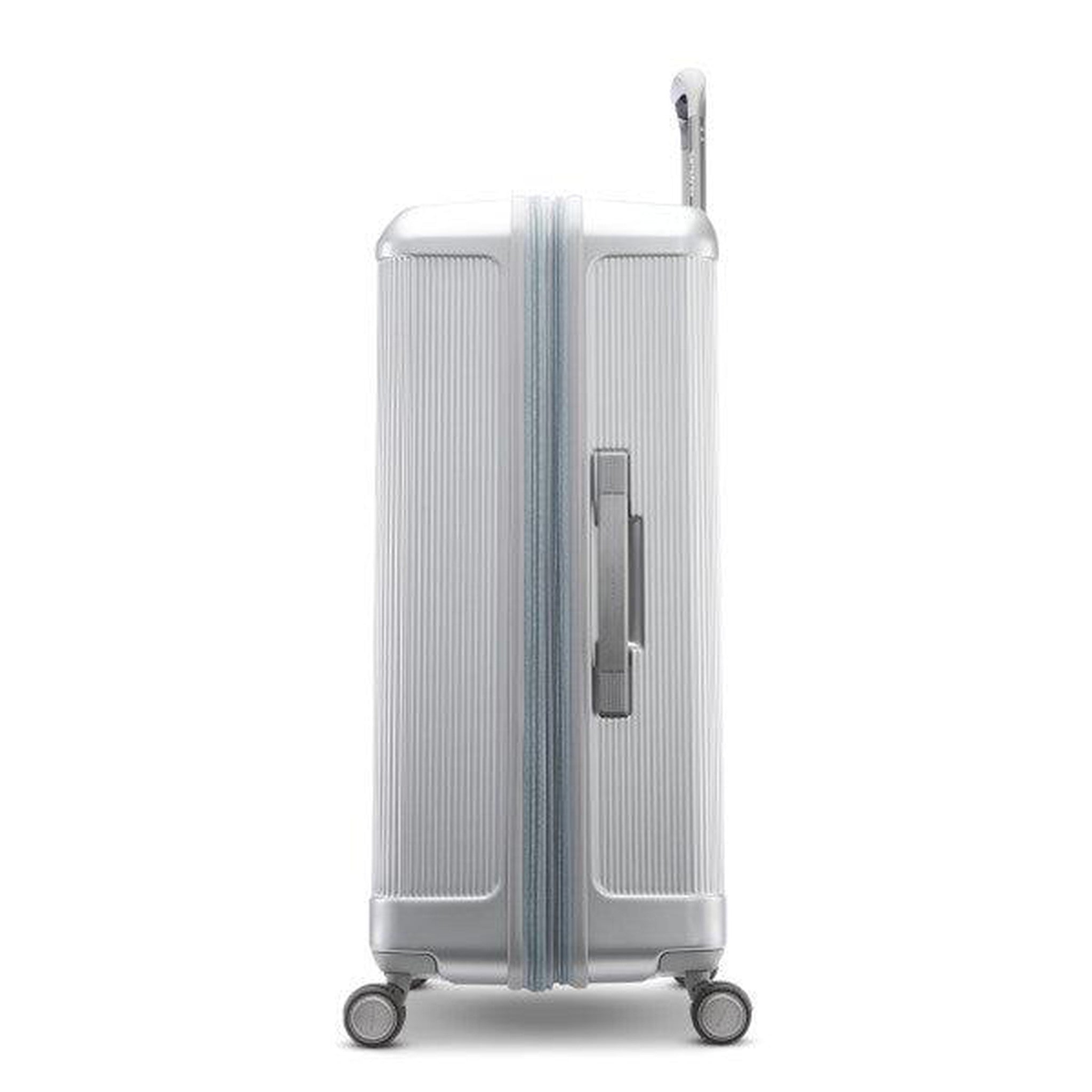 Samsonite Silhouette 17