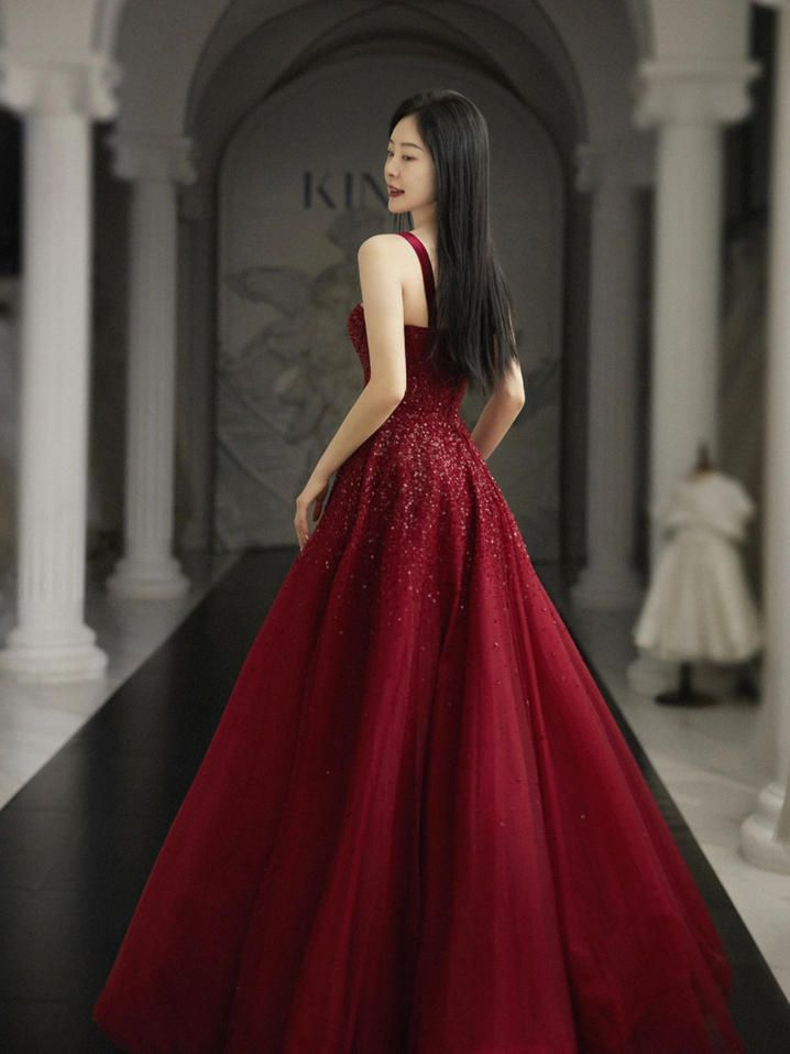 Elegant Burgundy A-Line Long Prom Dress with Tulle Skirt - J4465 | Perfect for Evening Gala, Homecoming, and Formal Events