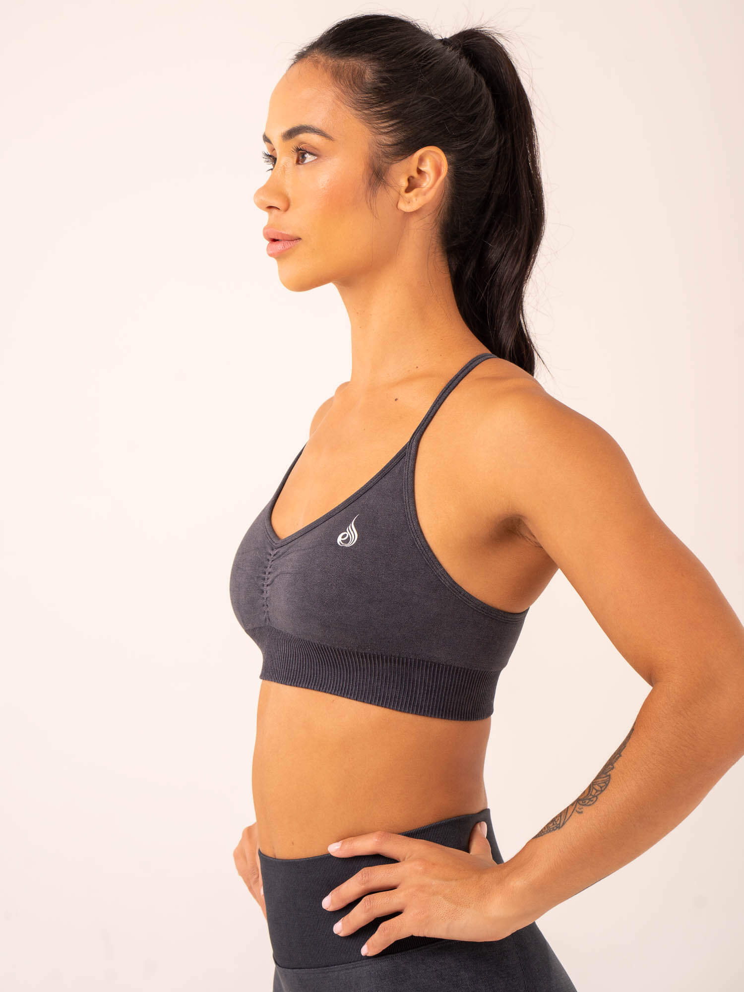 Stonewash Seamless Sports Bra for Women - High Support Workout Top - Breathable & Comfortable for Yoga, Running, Gym & Fitness - Black Stonewash