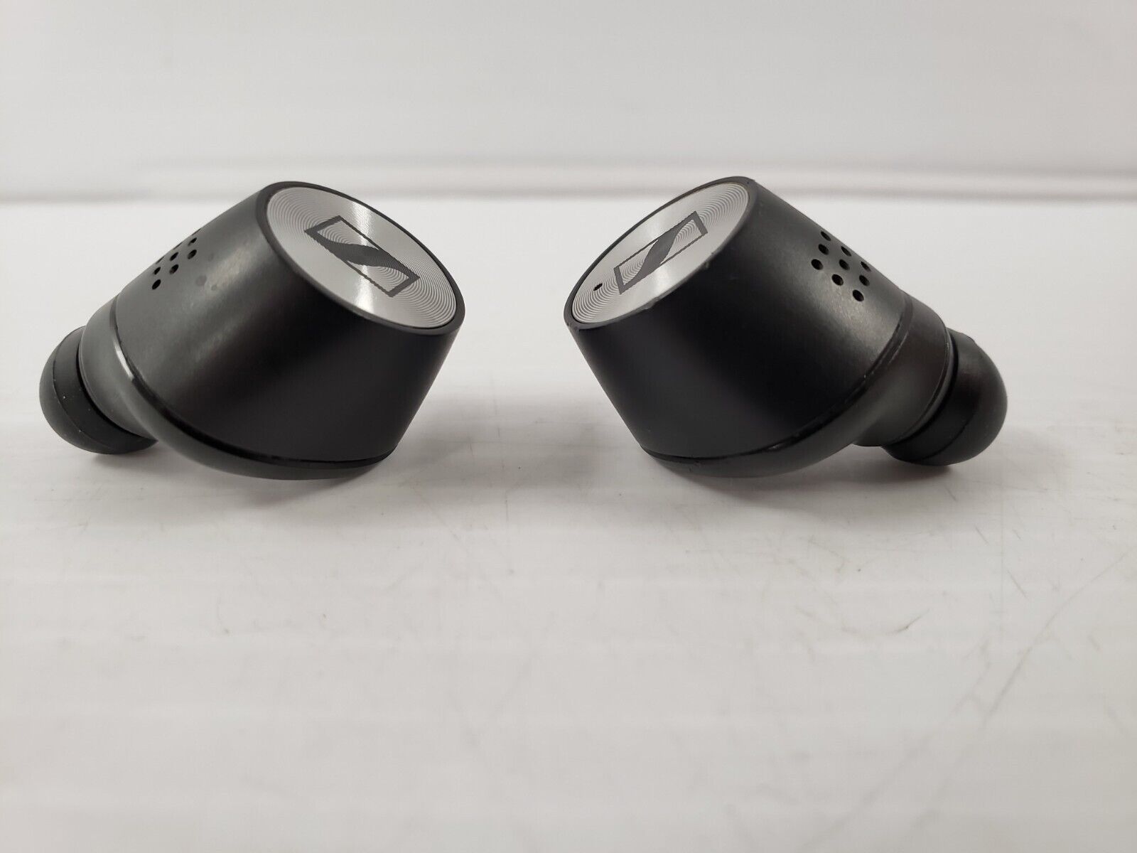 Sennheiser M31LTW2 Wireless Earbuds with Noise Cancellation - Perfect for Gym, Running & Travel | High-Quality Sound for Music & Calls