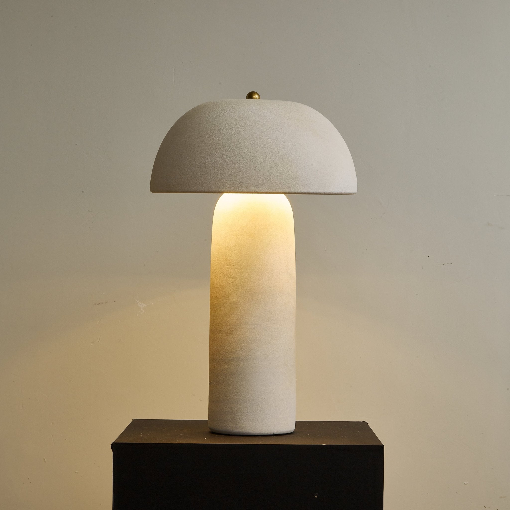 Fungi Glow Table Lamp - Modern Mushroom Night Light for Bedroom, Nursery & Decor | Soft LED Mood Lighting for Kids & Adults
