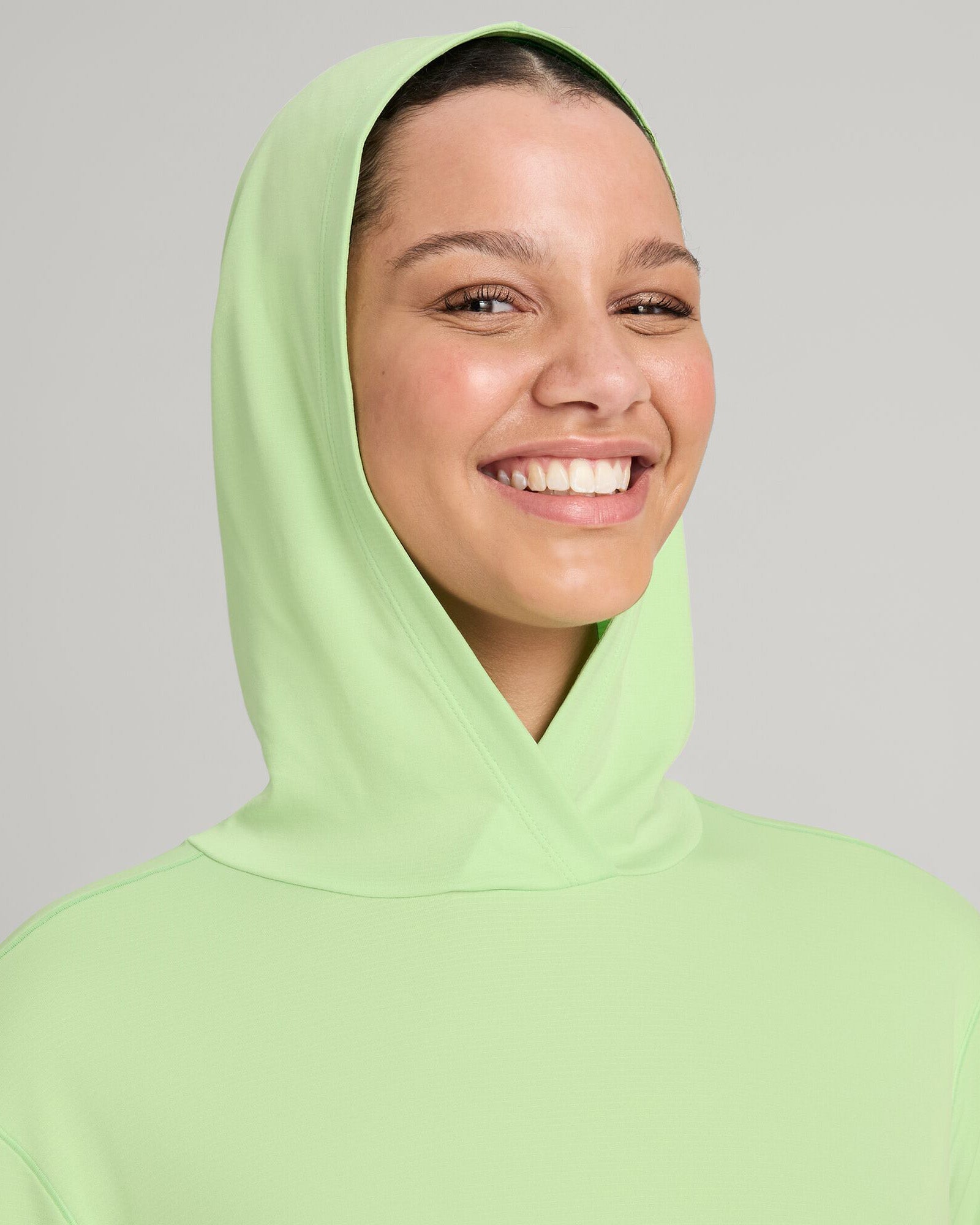 Women's SUN Stopper Hoodie - UPF 50+ UV Protection, Lightweight & Glowy Skin Effect for Outdoor Activities, Hiking & Beach Wear