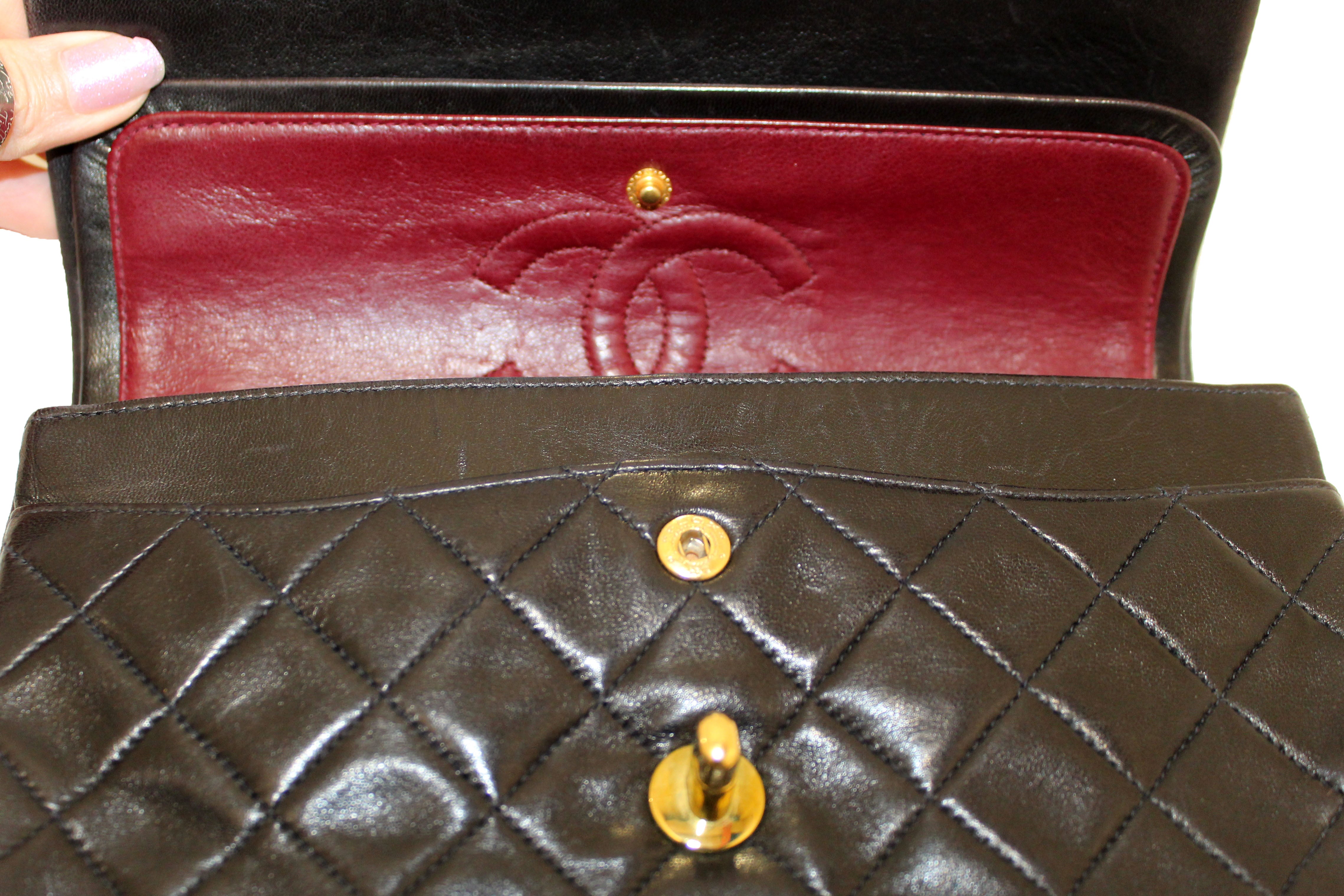 Authentic Vintage Chanel Black Lambskin Leather Classic Medium Double Flap Bag - Luxury Handbag for Women, Perfect for Evening Events & Special Occasions