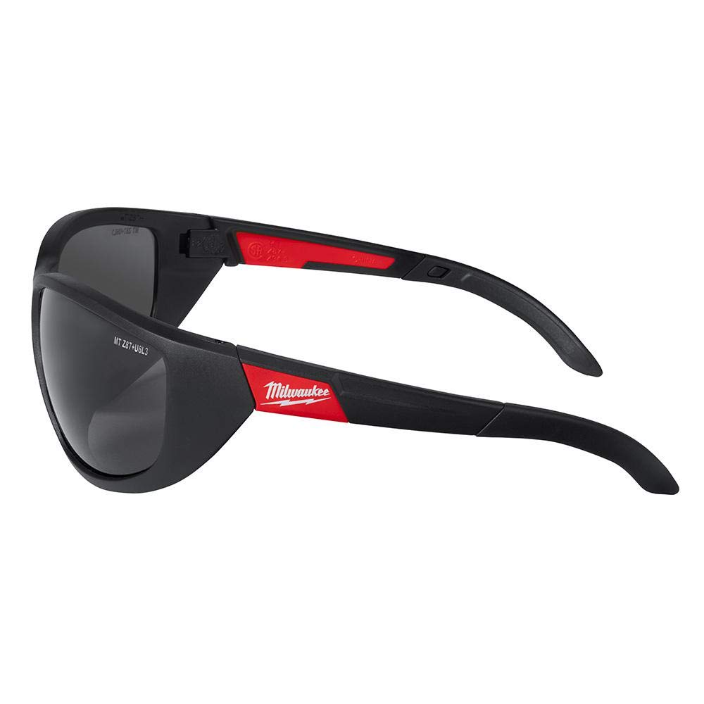 Milwaukee Tinted Safety Glasses - ANSI Z87.1 Certified, UV Protection, Anti-Fog for Construction, Woodworking & Outdoor Work - Perfect for DIY Projects, Workshop Safety & Sun Protection