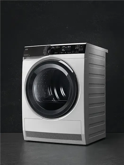AEG 7000 Series 8kg Heat Pump Dryer - Energy Efficient Tumble Dryer with Clearance Line T738A4OBC/B - Perfect for Large Families & Eco-Friendly Laundry Rooms