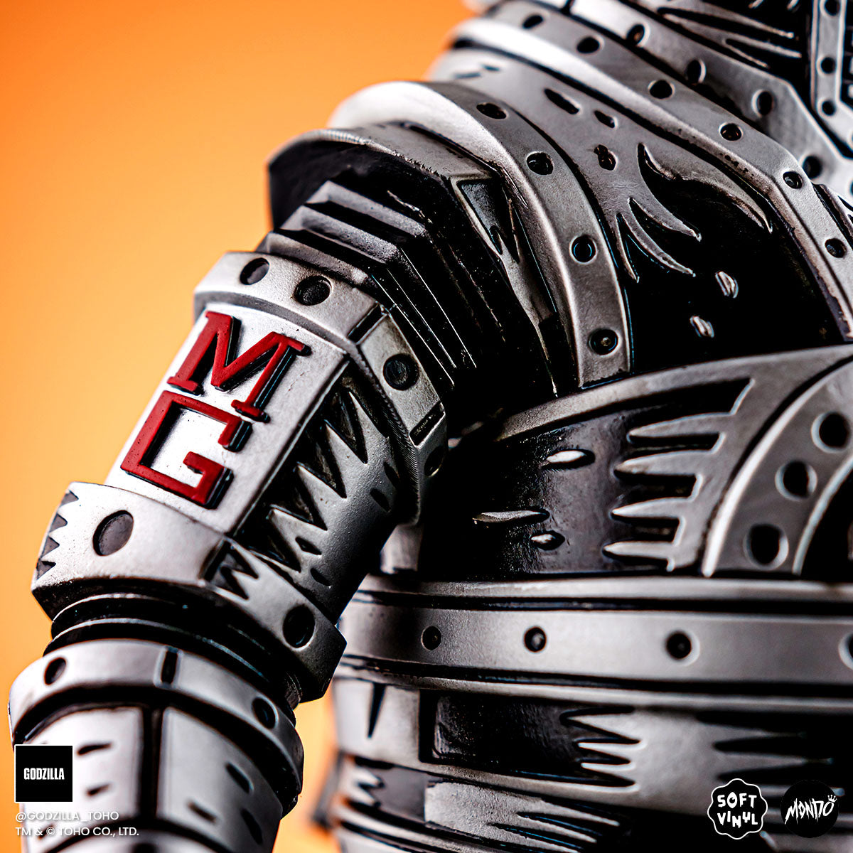 Mechagodzilla Vinyl Designer Figure by Attack Peter - Silver Variant Limited Edition Collectible Toy for Anime & Kaiju Fans - Perfect for Display, Gifts, and Action Figure Collections