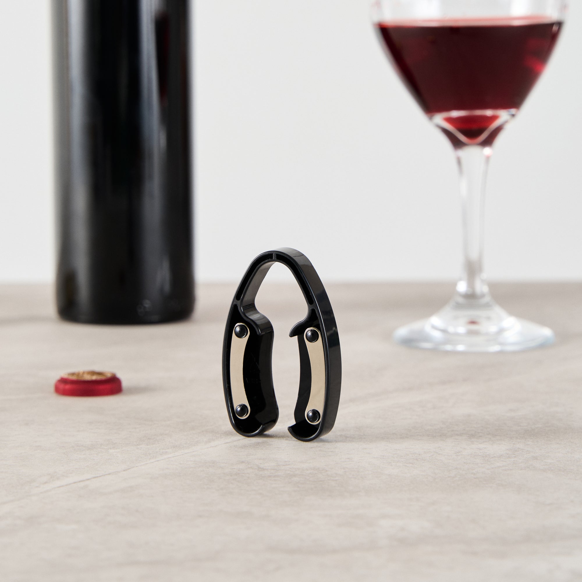 Premium Black Plastic Wine Foil Cutter - Bar Lux Brand (1 Count) - Perfect for Restaurants, Bars & Home Wine Openings