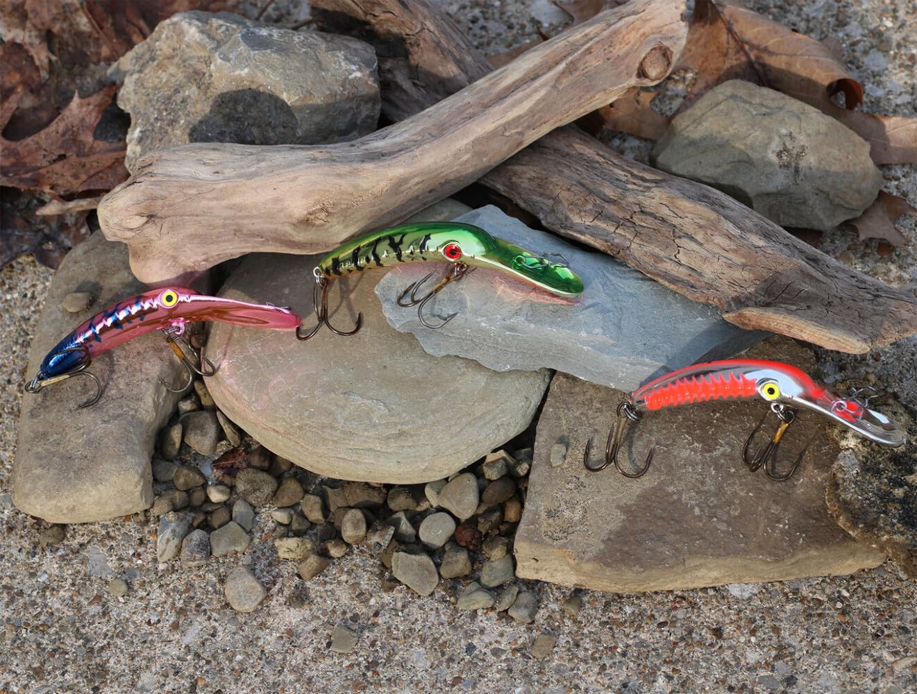 Yakima Bait 9581U-GDP Mag Lip Fishing Lure - Premium Salmon & Trout Crankbait for Freshwater & Saltwater Fishing - Perfect for Trolling, Casting & Jigging in Rivers, Lakes & Oceans