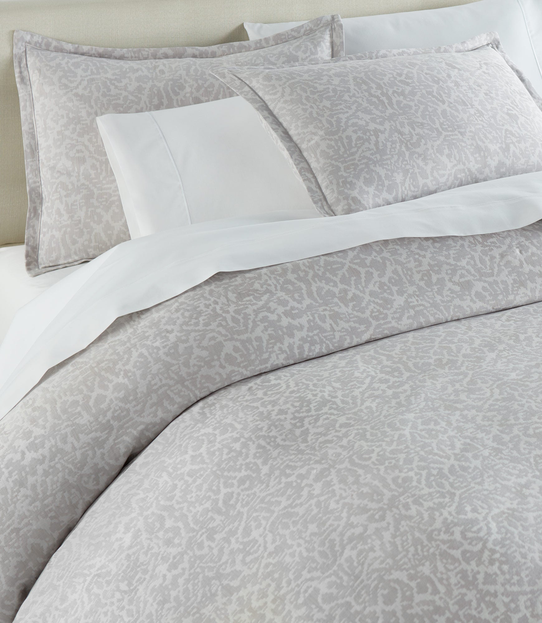 Ravenna Jacquard Sham - Luxury Embroidered Pillow Cover for Bedroom & Living Room Decor - Elegant Home Accent for Sofa, Couch, and Bed