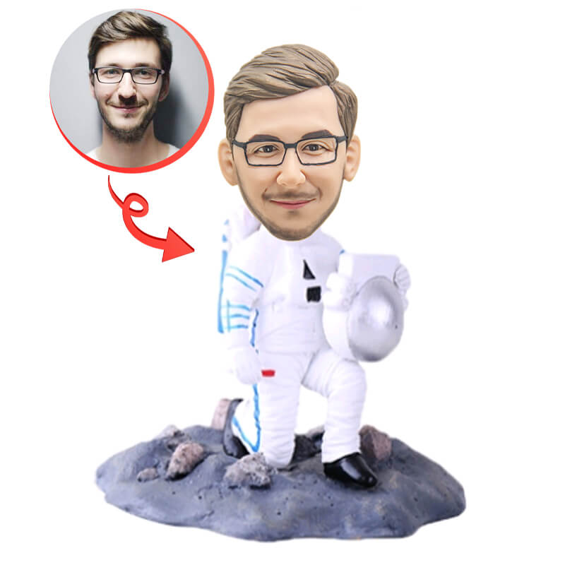 Custom Astronaut Bobblehead - Personalized Space-Themed Figurine - Perfect for Gifts, Office Decor & Space Enthusiasts