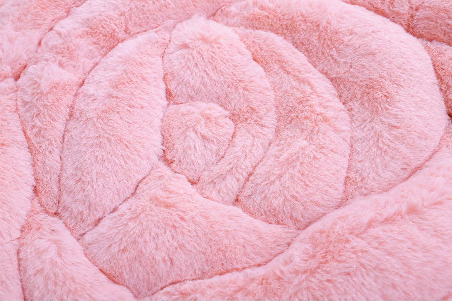 Soft Plush Rose-Shaped Seat Cushion - Non-Slip Thick Chair Pad with Shaggy Texture for Pain Relief - Perfect for Home, Office, Sofa, Car & Wheelchair - Cozy Tatami-Style Dining & Relaxation Comfort