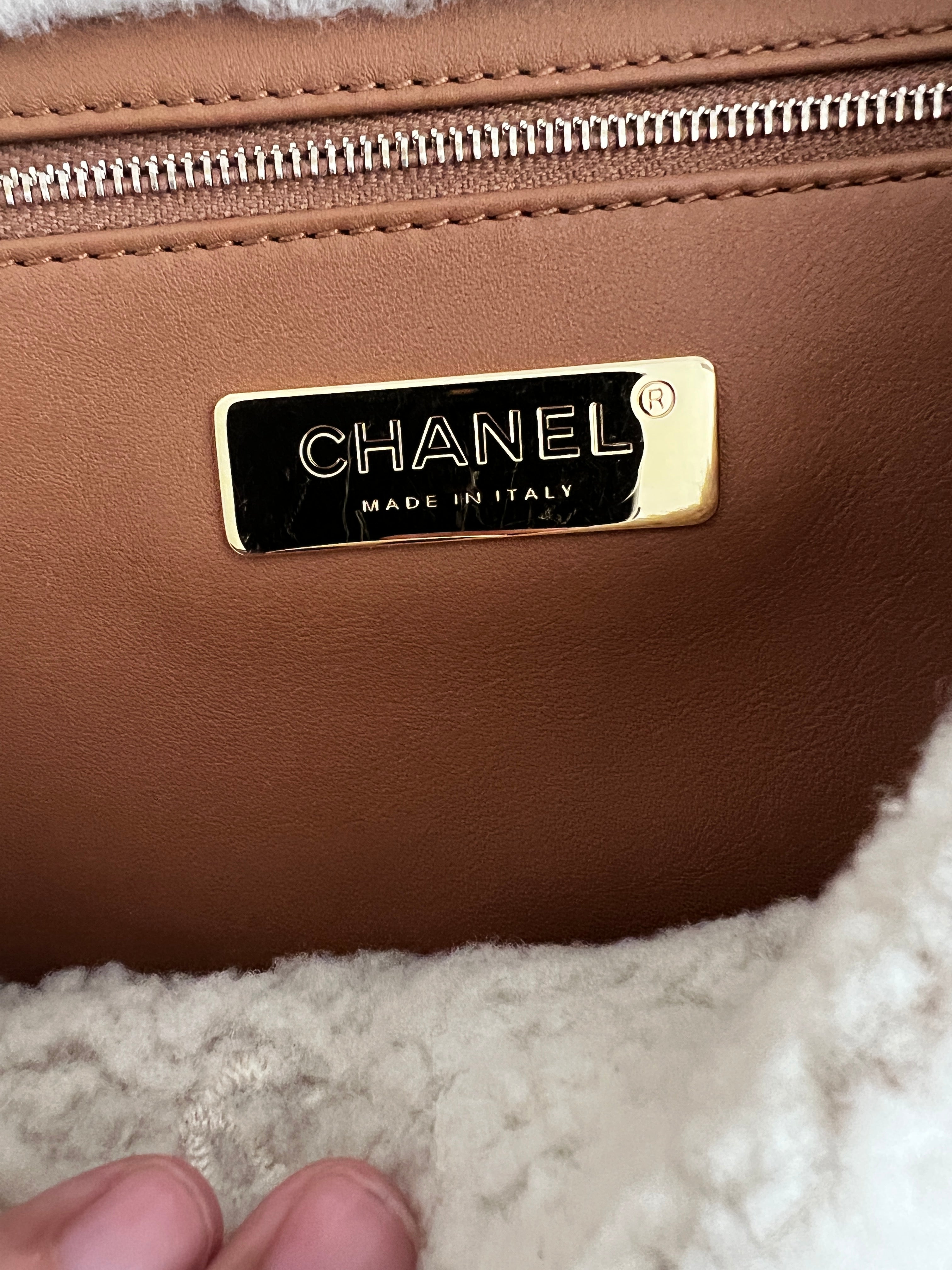 Chanel Embroidered Shearling 19 Bag - Luxury Designer Handbag for Women, Fashionable & Elegant Crossbody Purse - Perfect for Parties, Date Nights & Special Occasions
