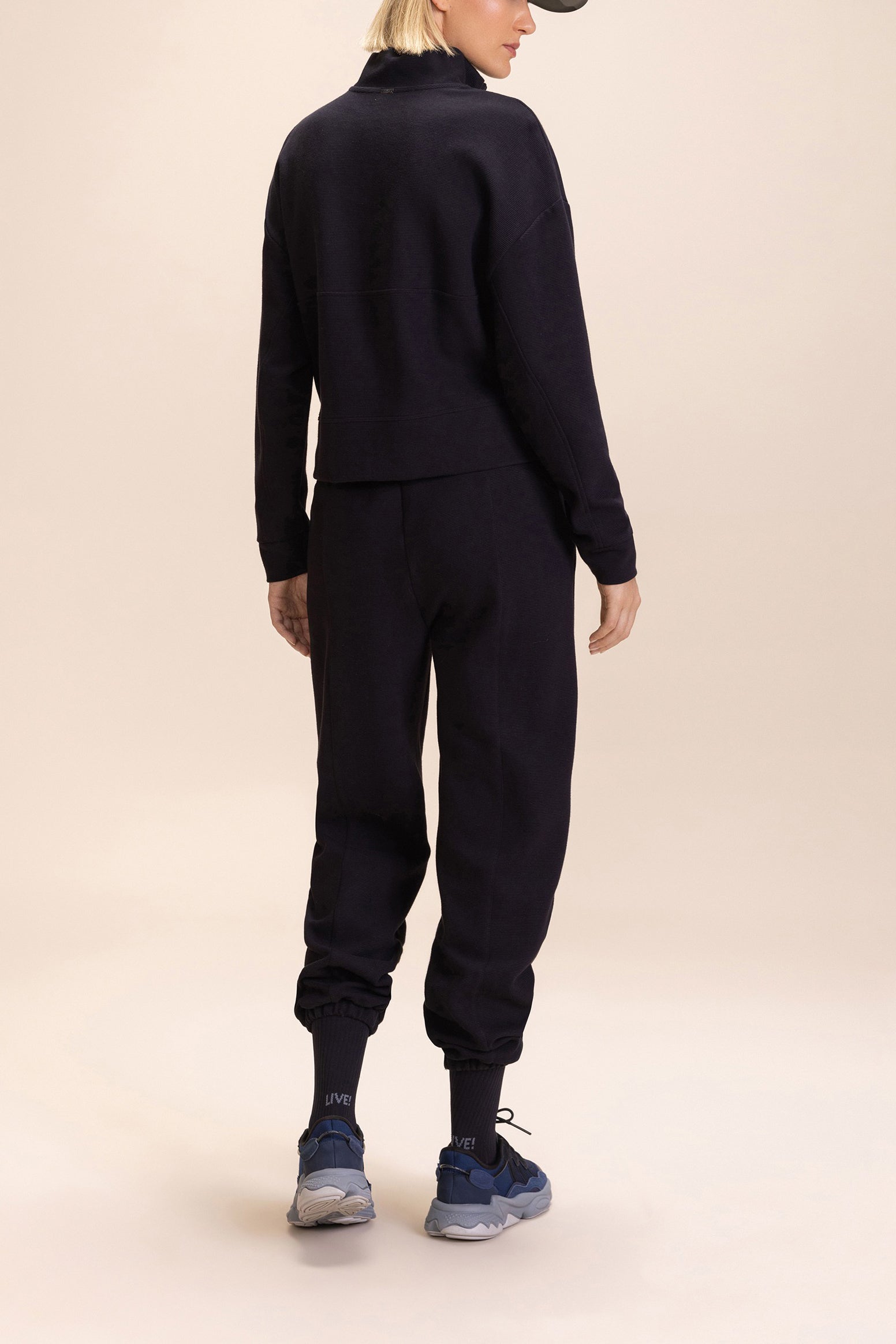 Stylish High-Waisted Sleek Pants 456238 for Women - Comfortable Office Wear & Casual Outfits | Perfect for Work, Travel, and Everyday Fashion