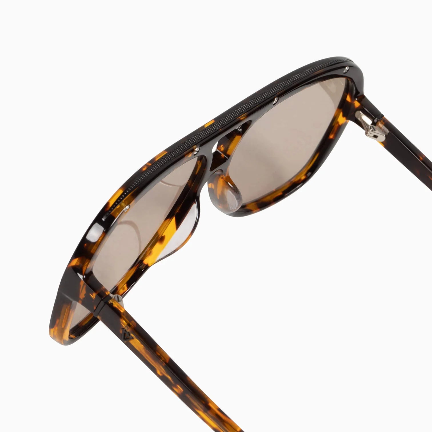 Bang Dark Tortoise Matte Black Metal Frame Sunglasses with Light Brown Lenses - Perfect for Outdoor Activities & Driving