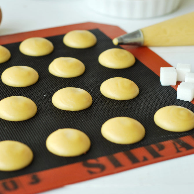 Non-Stick Silicone Baking Mat - Reusable Parchment Paper Alternative for Cookies, Pastries & Bread - Perfect for Home Baking, Cooking & Meal Prep