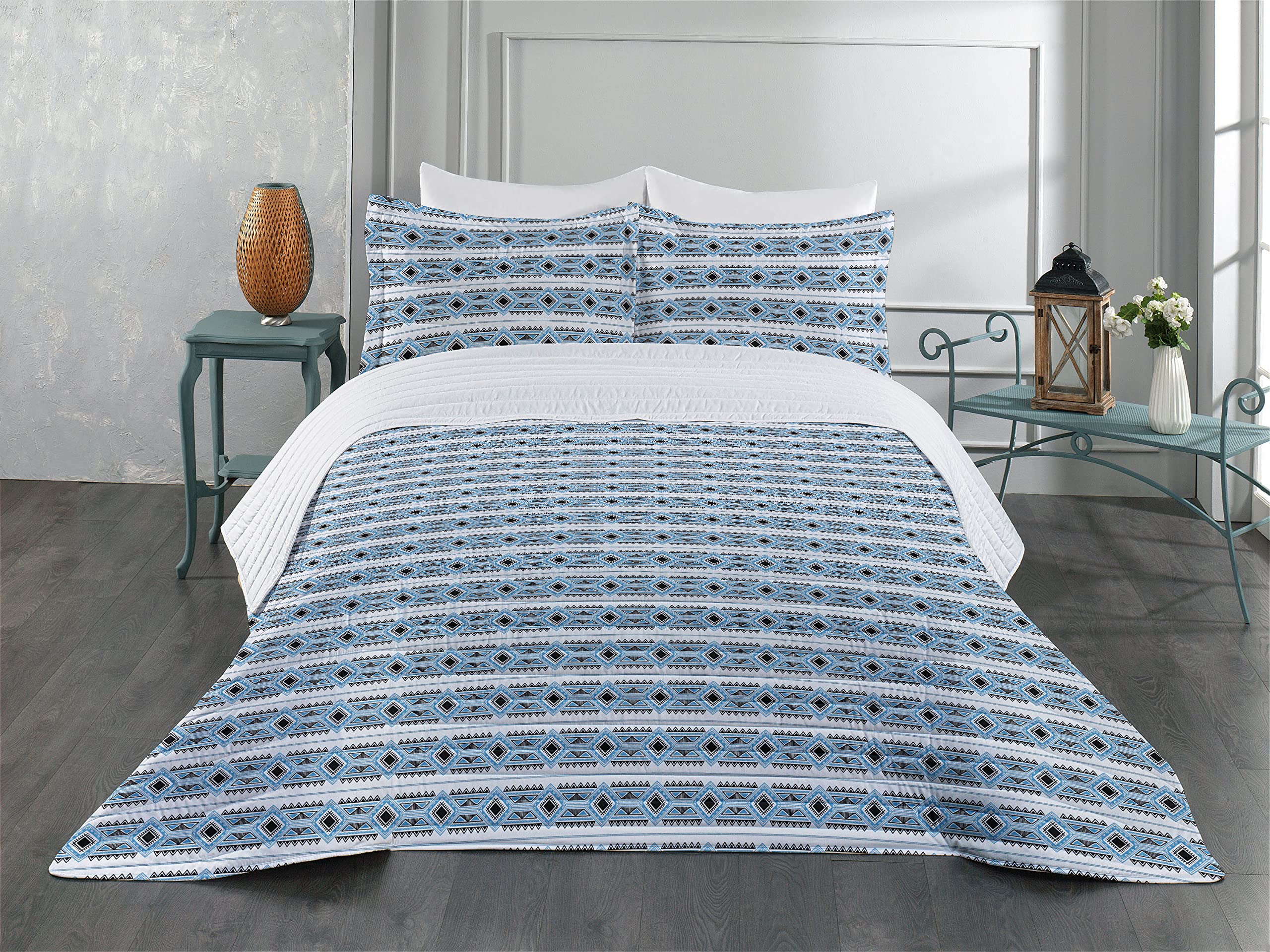 Ambesonne Tribal Microfiber Bedspread Set - Prehistoric Geometric Design with Ethnic Vibes | Soft King Size Bedding Set with Pillow Shams & Comforter in Sea Blue & Charcoal Grey | Perfect for Boho Bedroom Decor, Guest Rooms & Cozy Home Styling