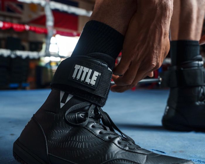 TITLE Boxing Fast Feet 2.0 - Speed & Agility Training Equipment for Boxers & MMA Fighters | Improve Footwork for Boxing, Kickboxing & Martial Arts Training