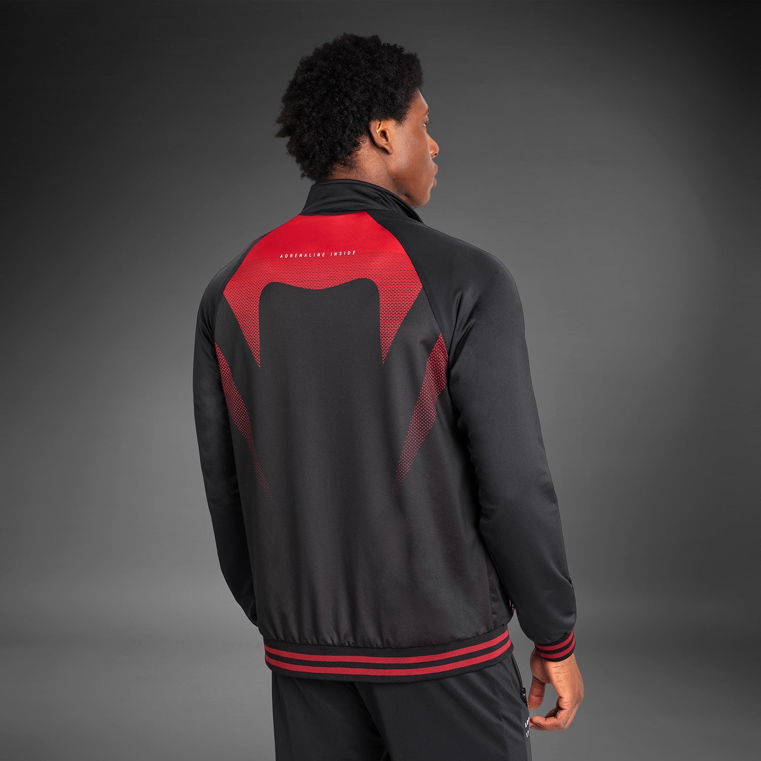 Venum Adrenaline Men's Track Jacket - Lightweight Running Jacket for Men, Breathable & Moisture-Wicking - Perfect for Gym, Jogging & Outdoor Sports (Red)