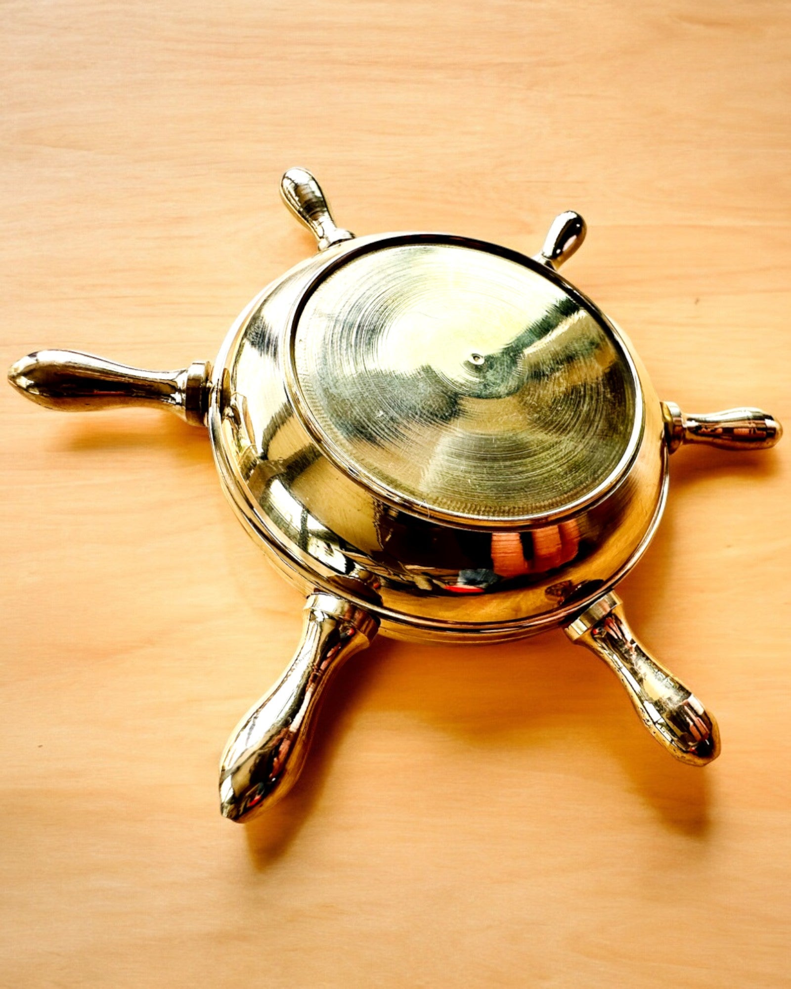 Handmade Personalized Brass Captain's Ashtray - Custom Engraved Gift for Sailors, Nautical Decor & Smoking Accessories - Perfect for Yachting, Boating & Home Bar Use