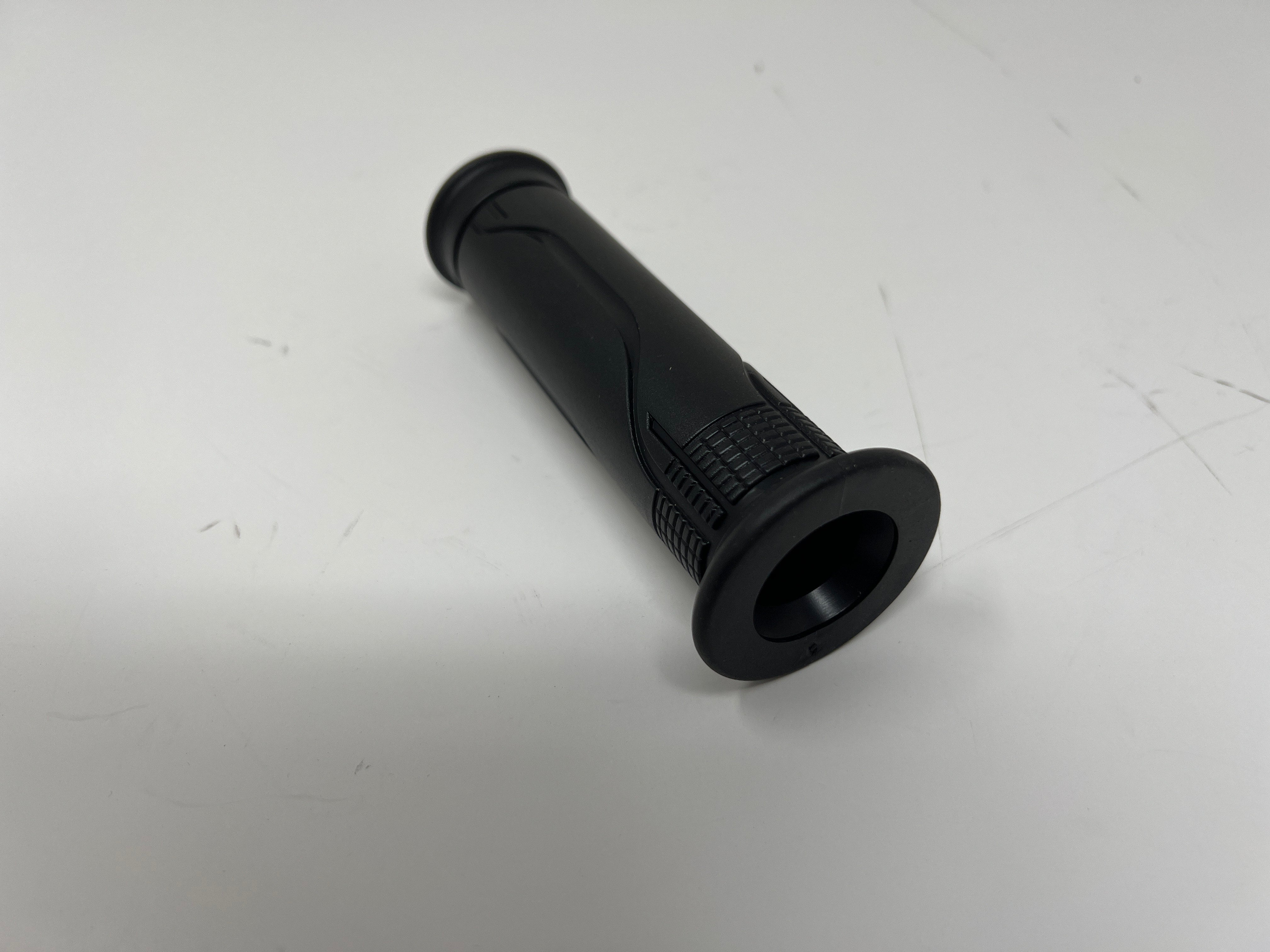 X22R MAX 250cc Motorcycle Replacement Hand Grips - Left & Right Side (H6 70033 / H6 70032) - Durable Comfort Grip for Off-Road, Street & Commuter Bikes