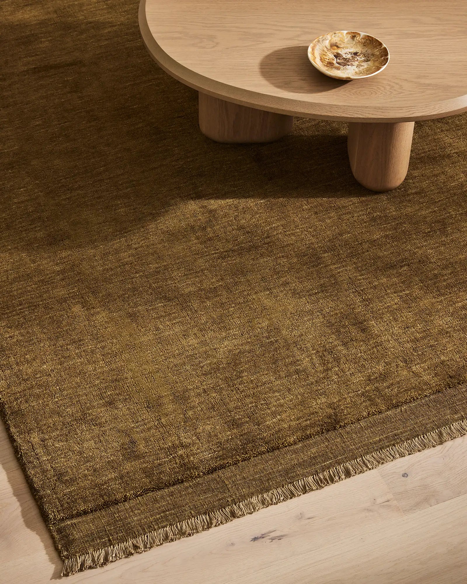 Silvio Rug Oakmoss - Premium Handmade Area Rug for Living Room & Bedroom - Natural Oakmoss Color Home Decor