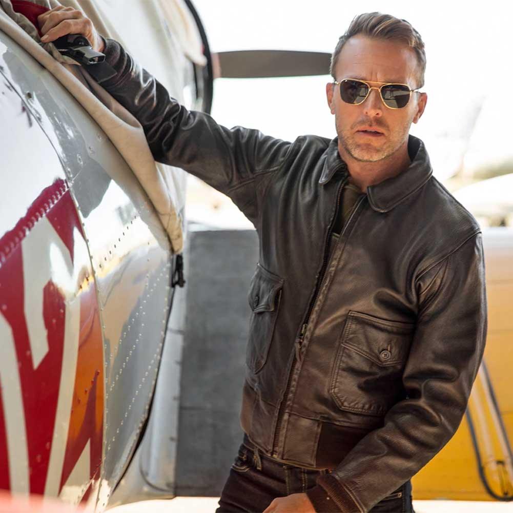 Cockpit USA Men's US Navy Carrier Pilot Jacket - Size 40 - Genuine Leather Flight Jacket - Military Aviator Style - Free Same Day Shipping - Perfect for Aviation Enthusiasts, Military Collectors & Cold Weather Wear