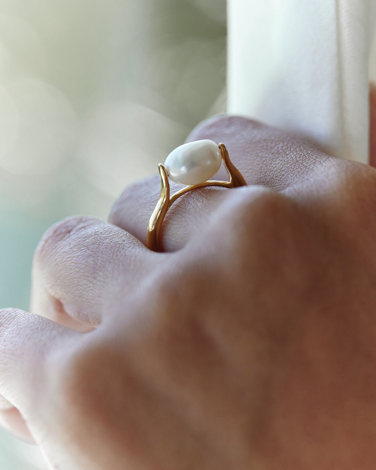 18K Gold Vermeil Harmony Pearl Ring - Elegant Jewelry for Women, Perfect for Weddings, Parties & Special Occasions
