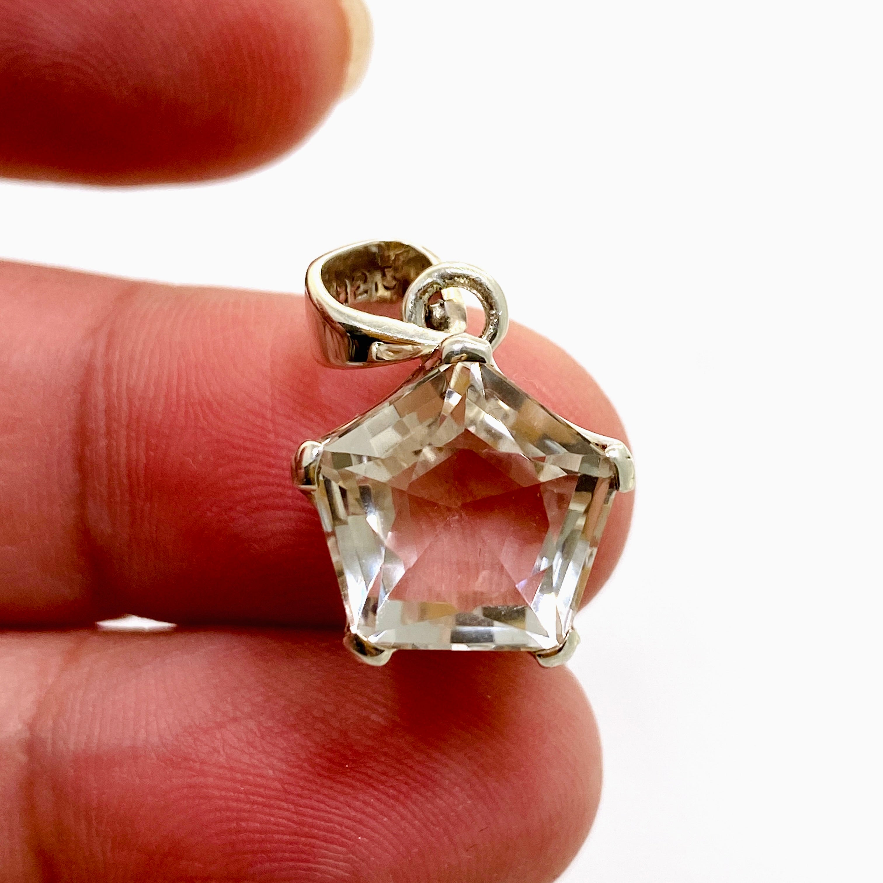 Natural Clear Quartz Pentagon Star Faceted Pendant Necklace - Spiritual Healing Jewelry for Meditation & Energy Work - PPGJ1083