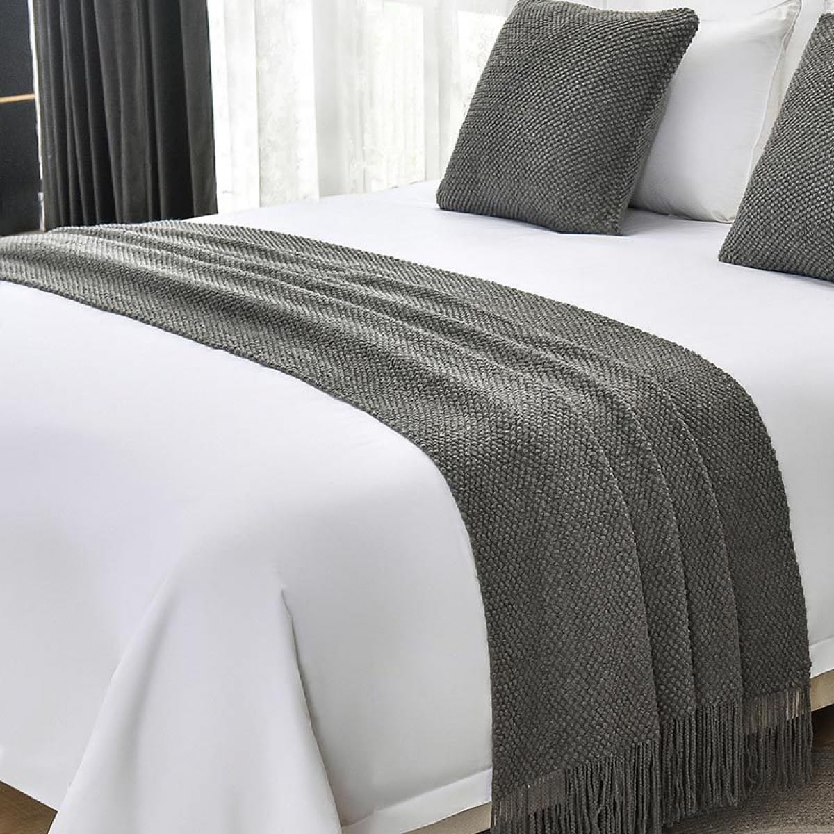 Modern Solid Color Knitted Bed Runner Scarf with Tassels - Luxury Soft Bedspread Throw Blanket for Queen & King Size Beds | Bed End Decoration, Foot Protection & Cozy Home Decor