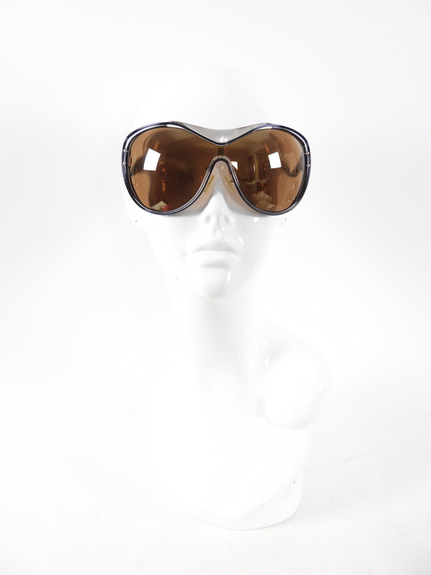 Dior Large Oversized Shield Wrap Sunglasses UV Protection - Stylish Designer Shades for Women & Men - Perfect for Beach, Driving & Outdoor Activities