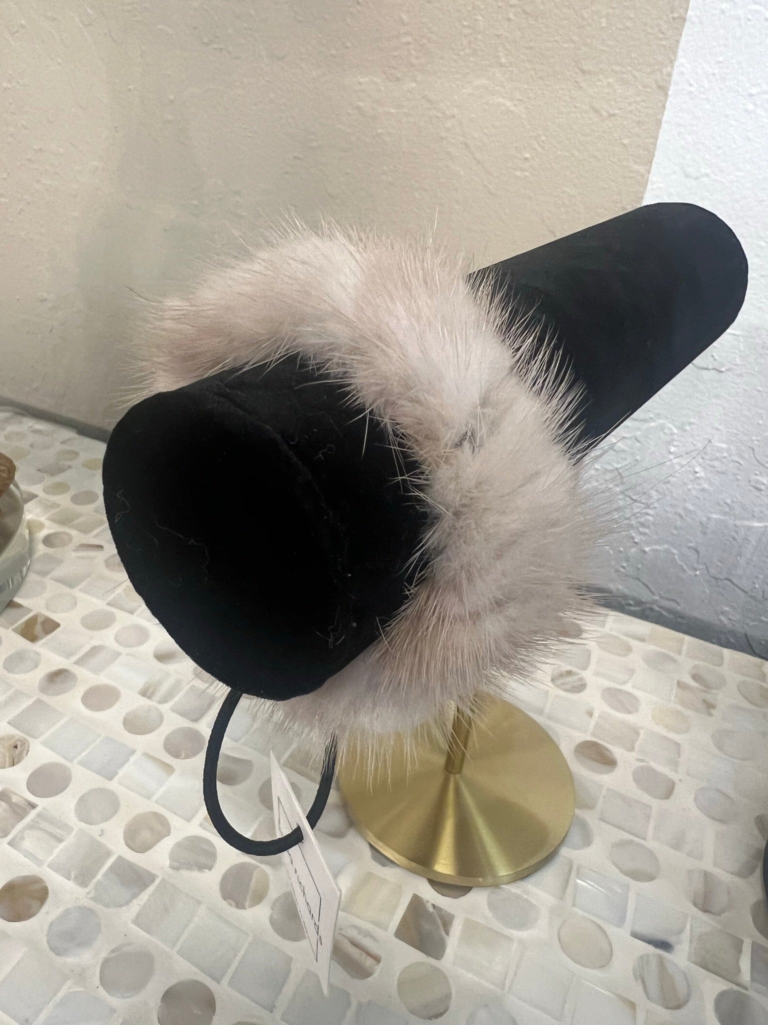 Luxury Genuine Mink Hair Scrunchies for Women - Soft & Elegant Hair Accessories for Ponytails, Buns & Everyday Styling