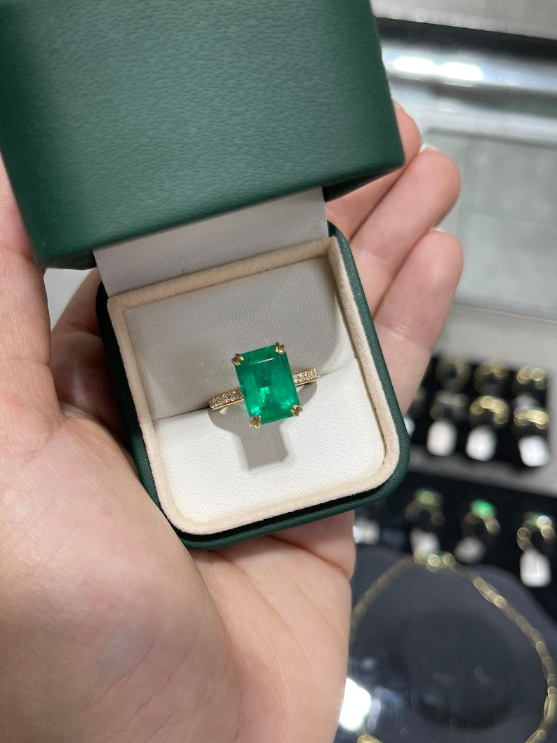 5.97tcw AAA Minor Oil 18K Gold Emerald & Diamond Engagement Ring - Top Green Emerald with Pave Round Diamonds for Wedding, Proposal & Anniversary Gifts