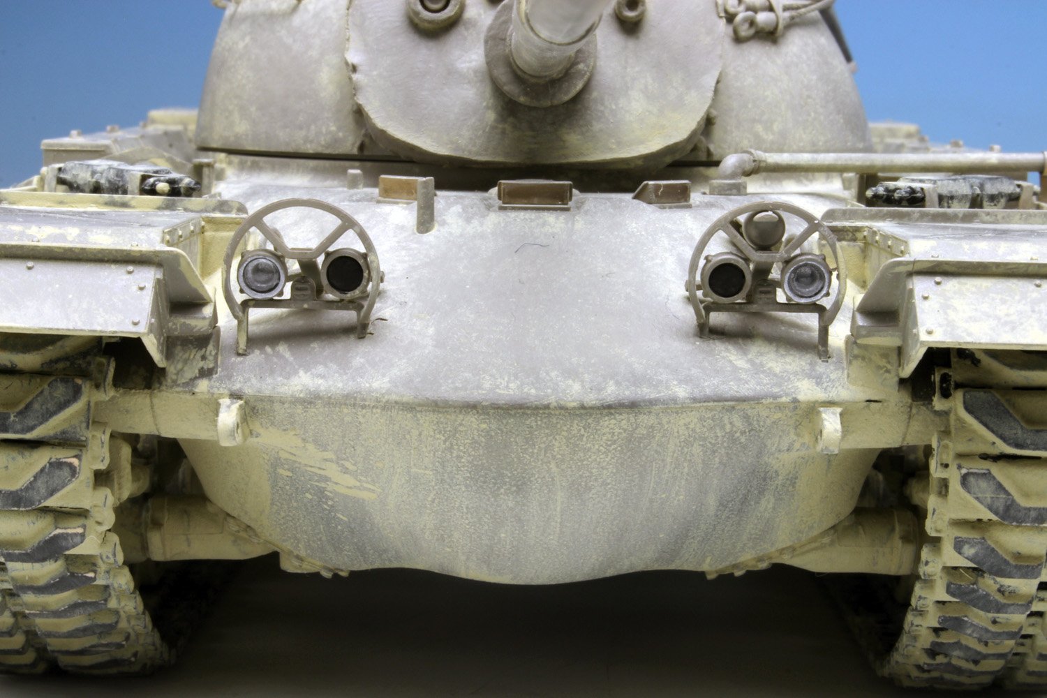 1/35 Scale Dragon Models IDF Magach 3 Smart Kit - Detailed Military Tank Model for Collectors & Hobbyists - Perfect for Dioramas, Wargaming & Historical Displays