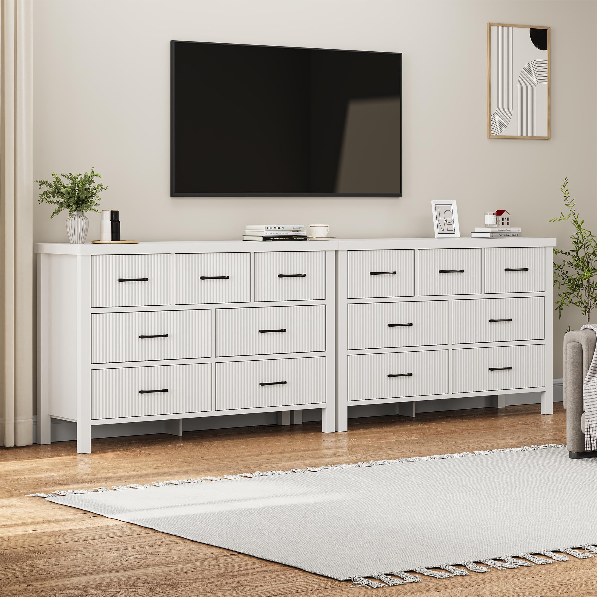 Modern White 7-Drawer Dresser for Bedroom - Solid Wood Legs, Fluted Design Large Chest of Drawers for Living Room, Entryway & Hallway | Perfect for Bedroom Storage, Guest Room Furniture & Home Organization