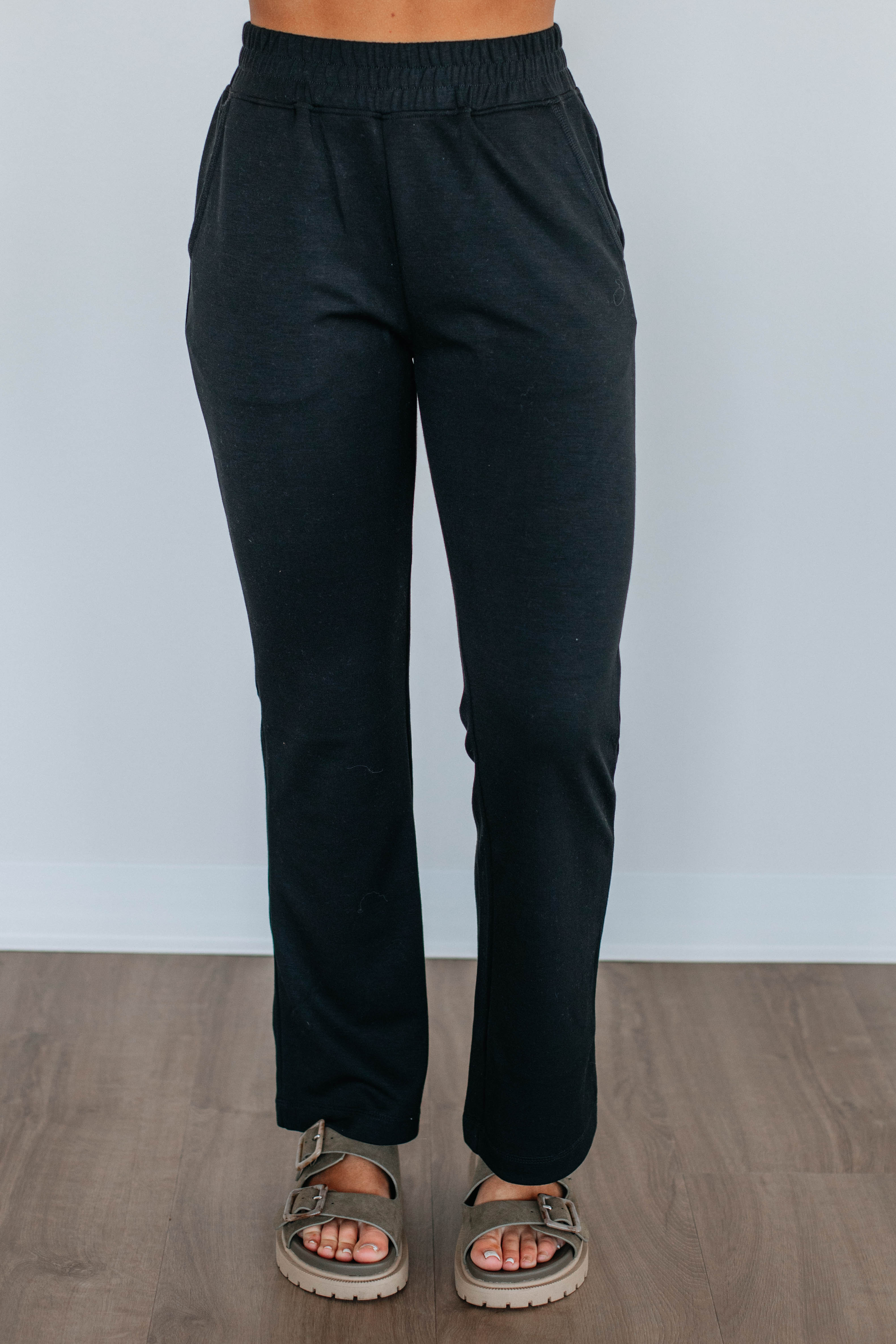 Done Deal Active Pants for Women - High Waisted Yoga Pants with Pockets - Comfortable Workout Leggings for Running, Gym & Lounge Wear