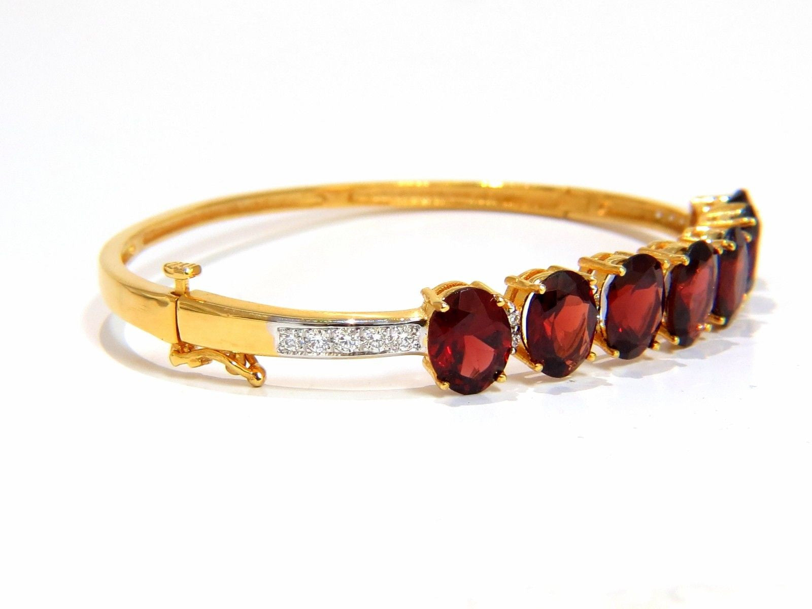 16.75ct Natural Red Garnet Diamond Bangle Bracelet in 14K Gold - Elegant Jewelry for Women, Perfect for Weddings, Parties & Special Occasions