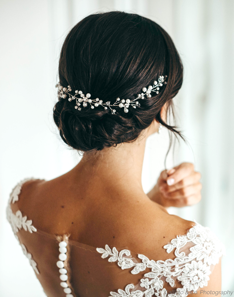 Elegant Floral Hair Vine Headband - Boho Wedding Bridal Hair Accessories for Women, Perfect for Weddings, Parties, and Special Occasions