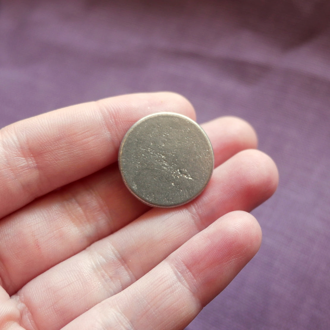 Single Plain Pewter Button 7/8