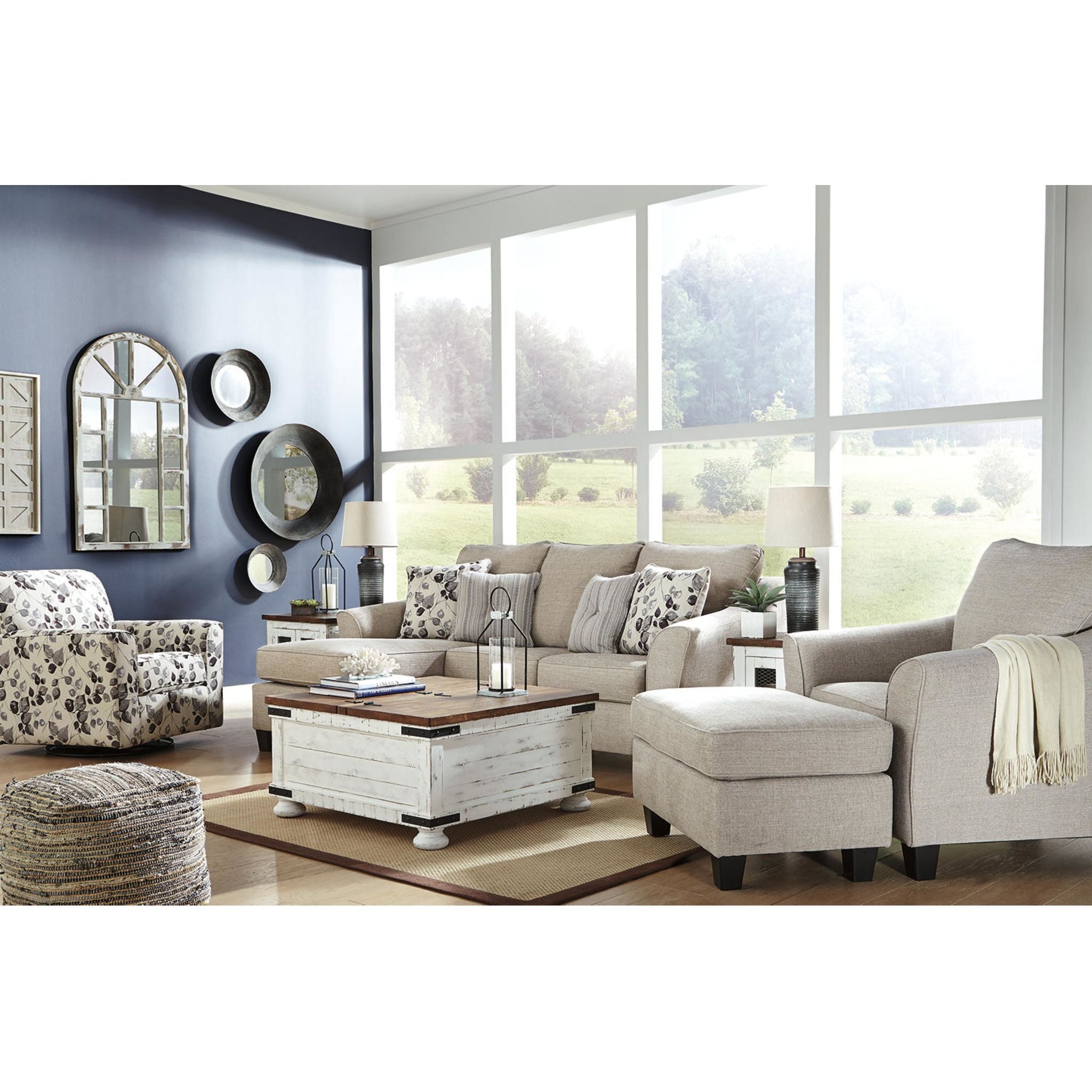 Modern Abney Swivel Accent Chair - 360° Rotating Lounge Chair with Upholstered Seat & Sturdy Metal Base - Perfect for Living Room, Bedroom, or Office Reading Nook