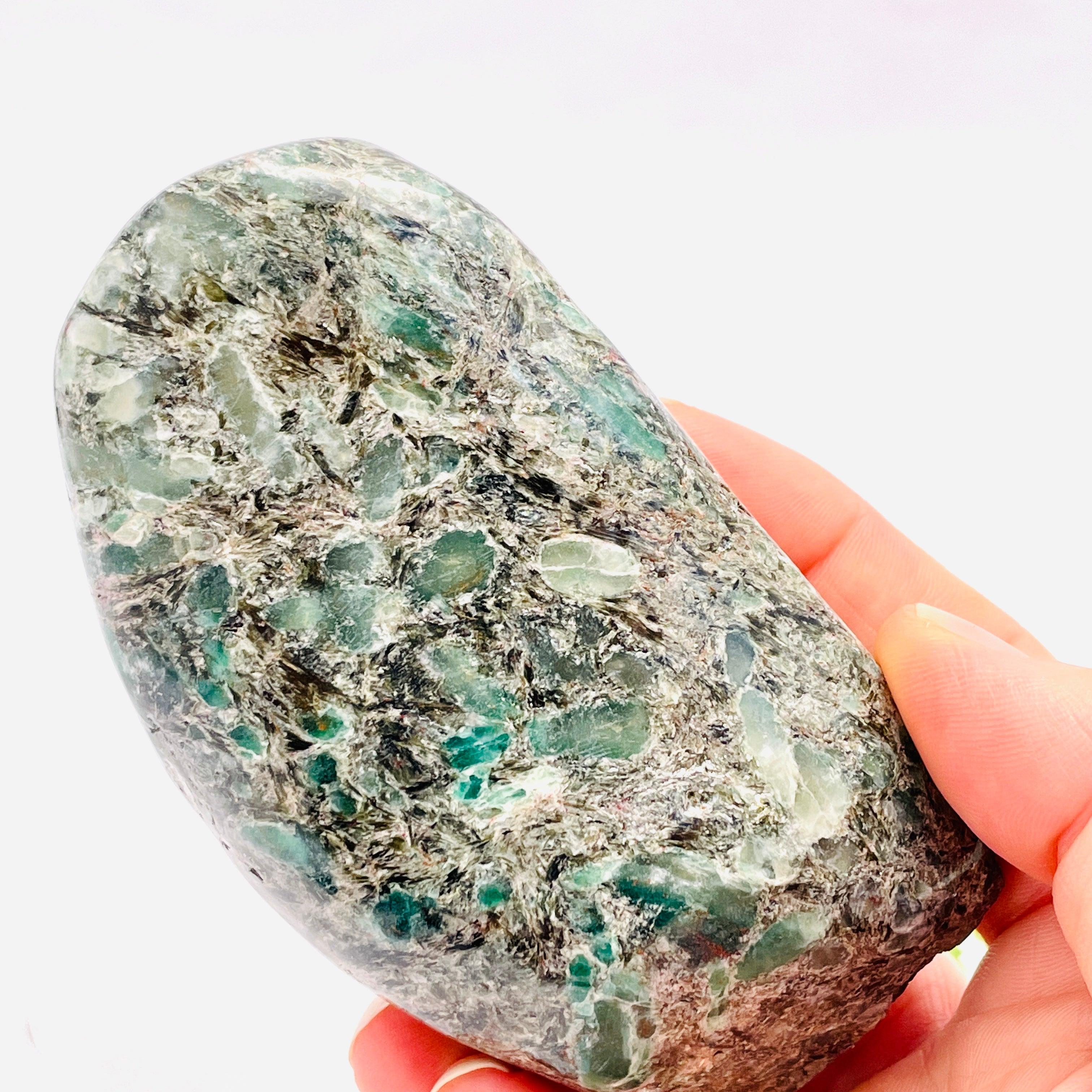 Natural Emerald Gemstone Freeform Pendant - Handcrafted Jewelry for Women, Gift for Her, Birthstone Necklace | Perfect for Weddings, Parties & Special Occasions