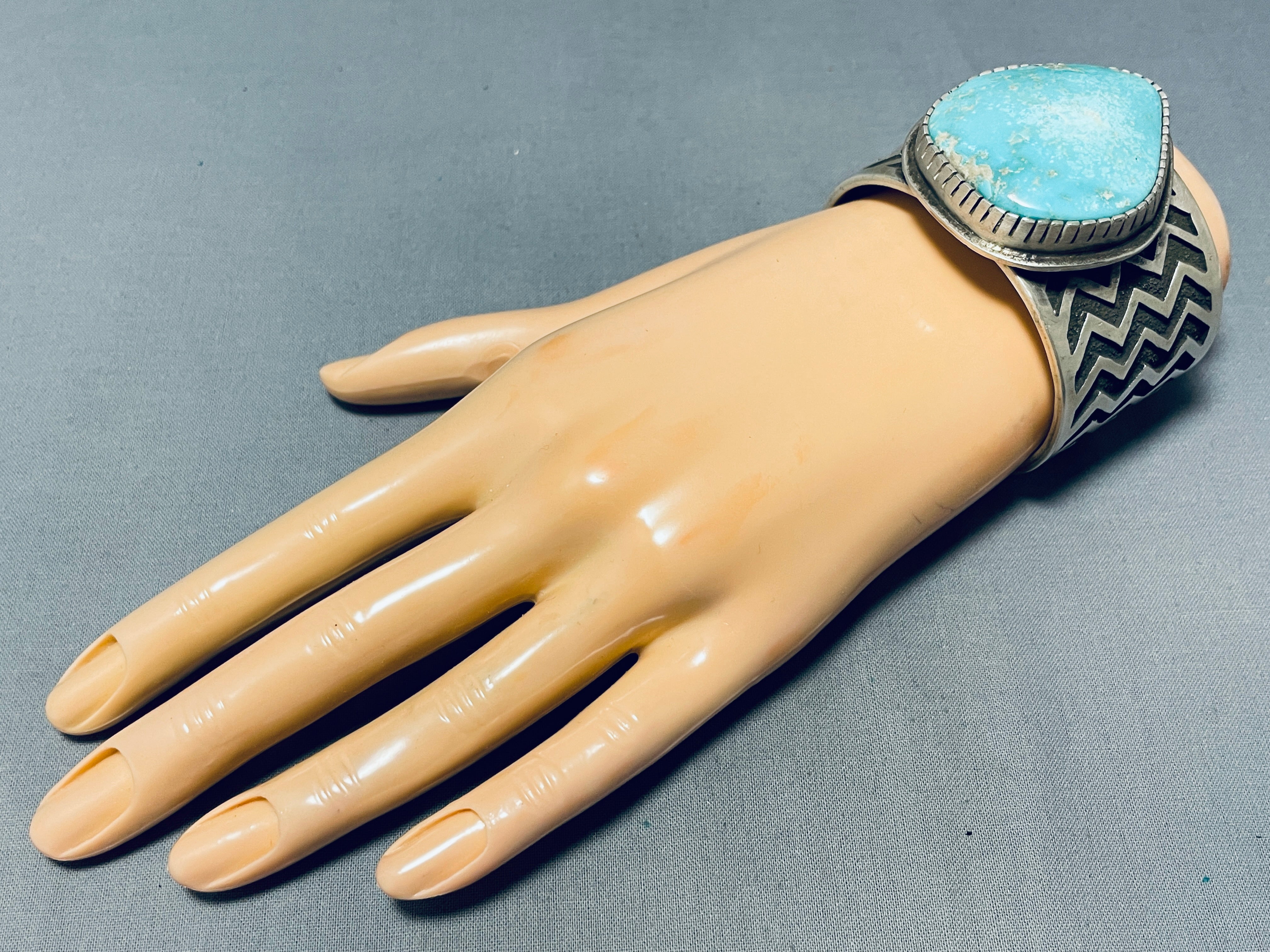 Vintage Navajo Sterling Silver Bracelet by Tommy Jackson - 146g Handcrafted Native American Jewelry for Women, Perfect for Boho Style & Special Occasions