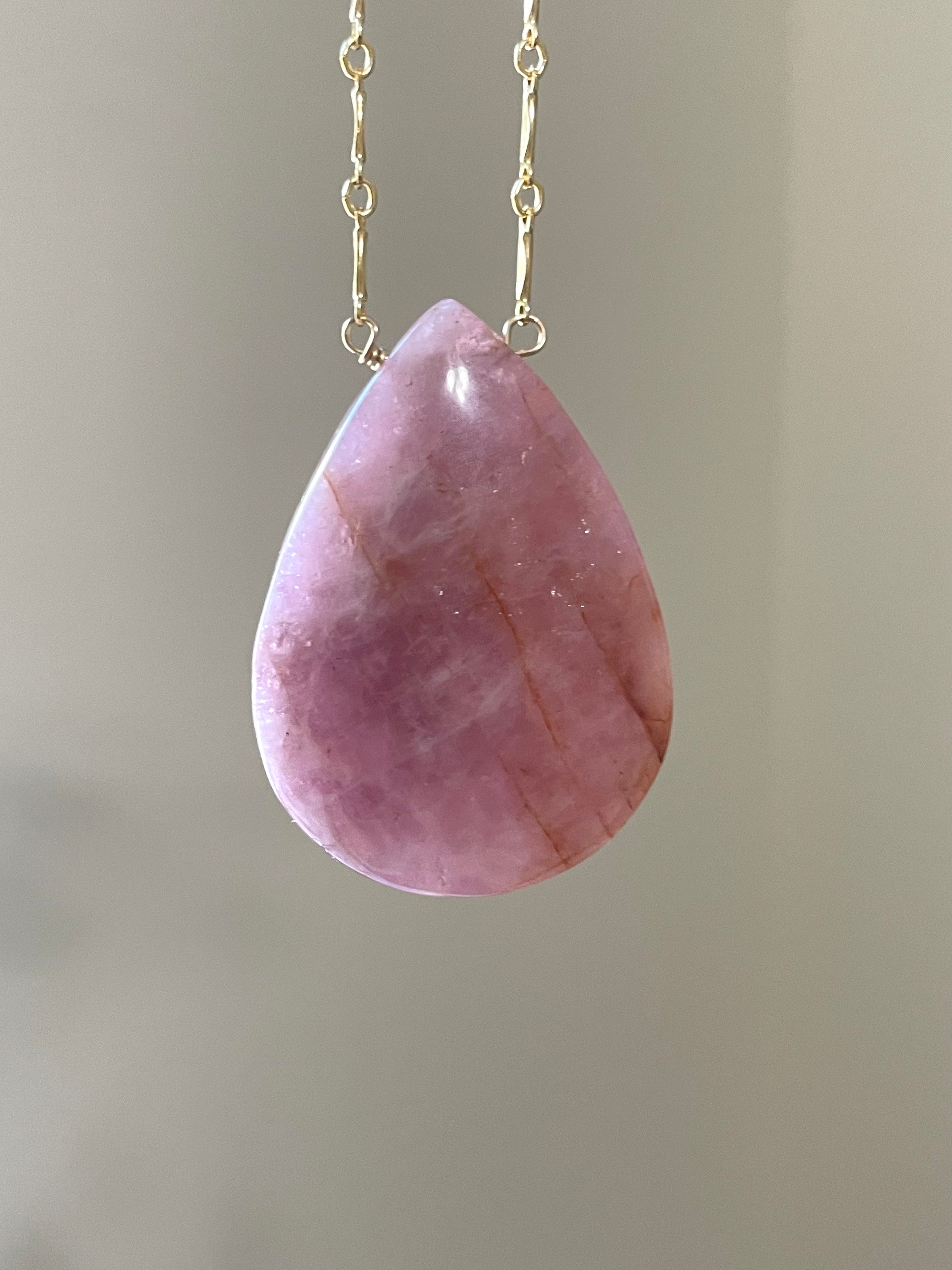 Large Rose Quartz Statement Crystal Necklace - 18K Gold Filled Healing Jewelry for Women - Perfect for Meditation, Yoga & Spiritual Gifts