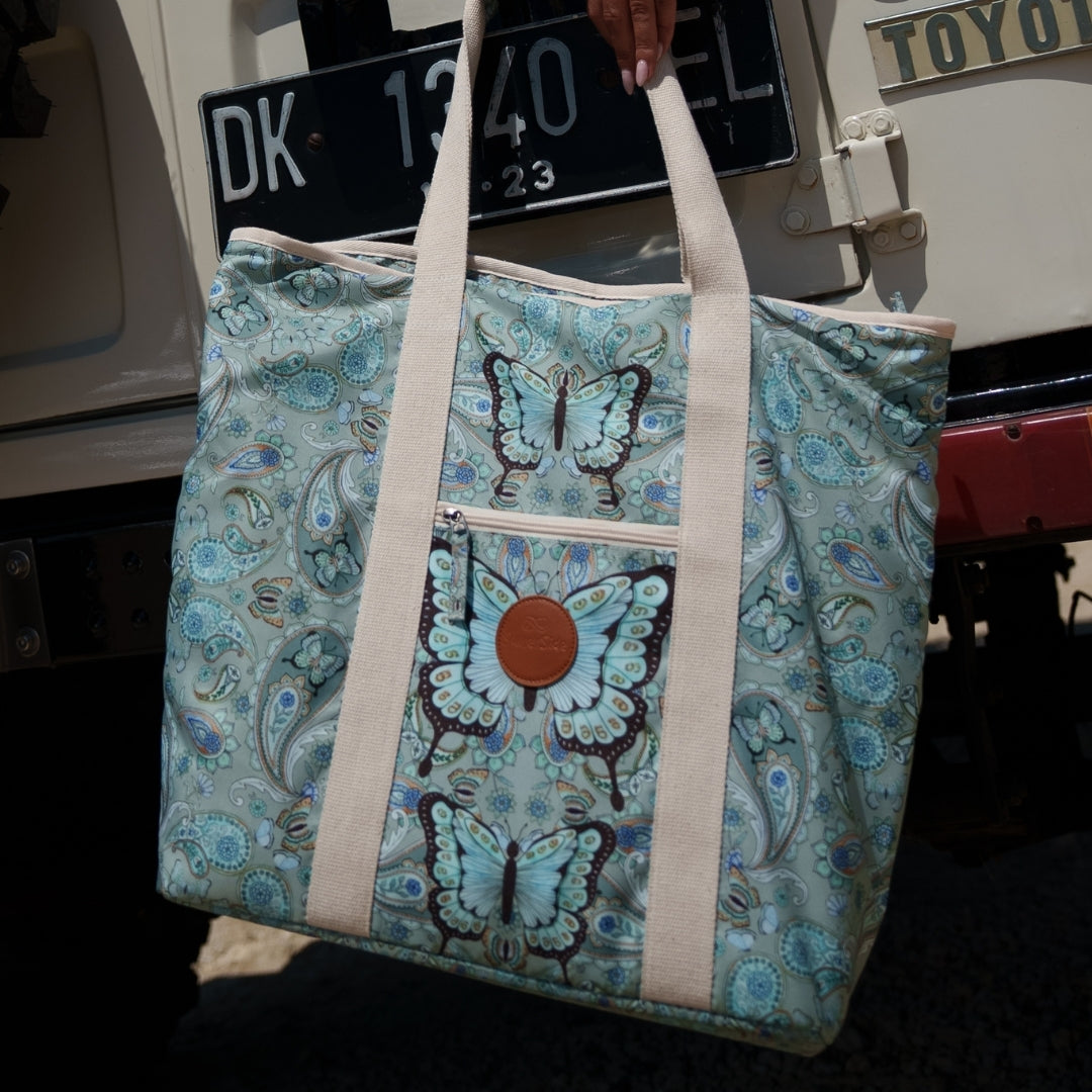 Butterfly Effect Beach Bag - Stylish & Durable Tote for Women, Waterproof Sandproof Carryall for Pool, Vacation, Travel - Perfect for Summer Outings, Picnics & Beach Trips