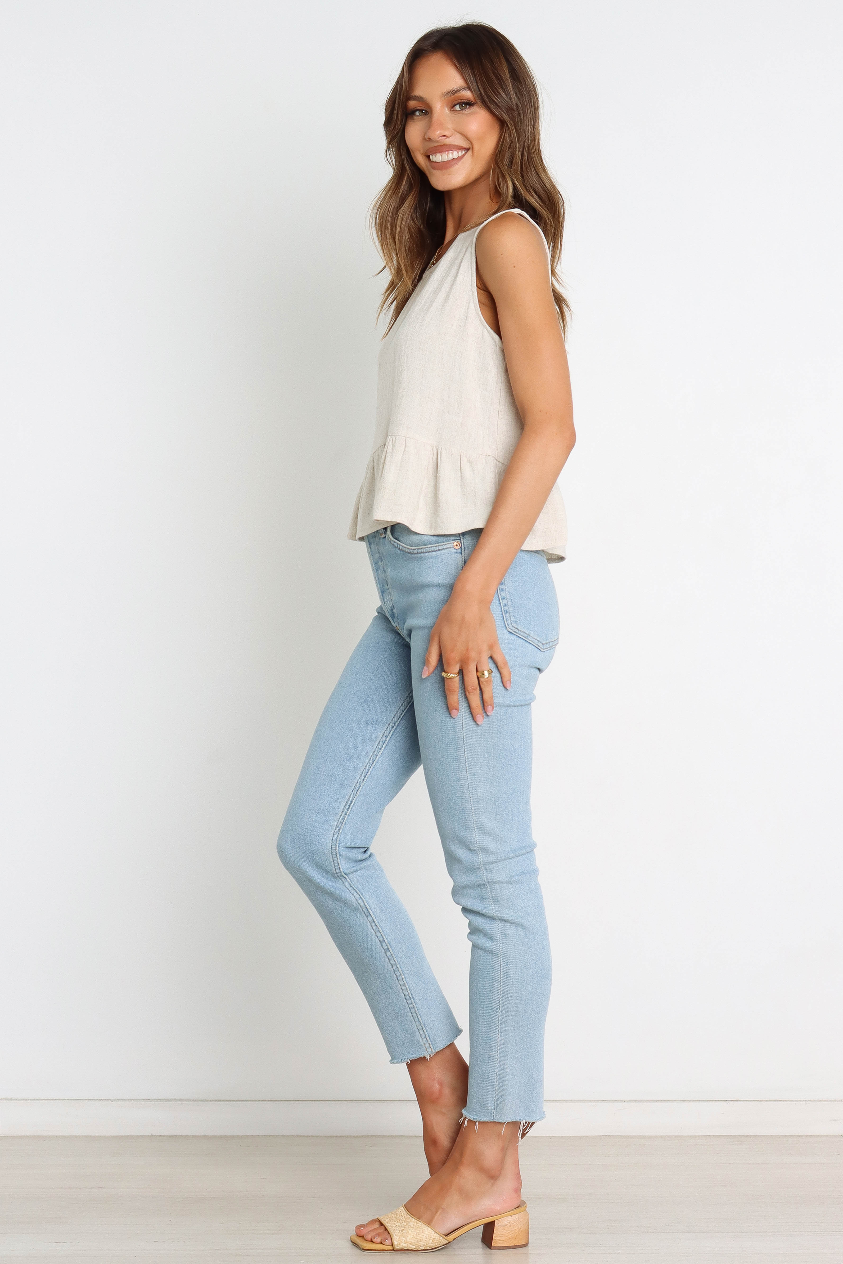 Acoustic Top Beige - Soft & Stylish Women's Blouse for Casual Wear, Office & Date Night Outfits