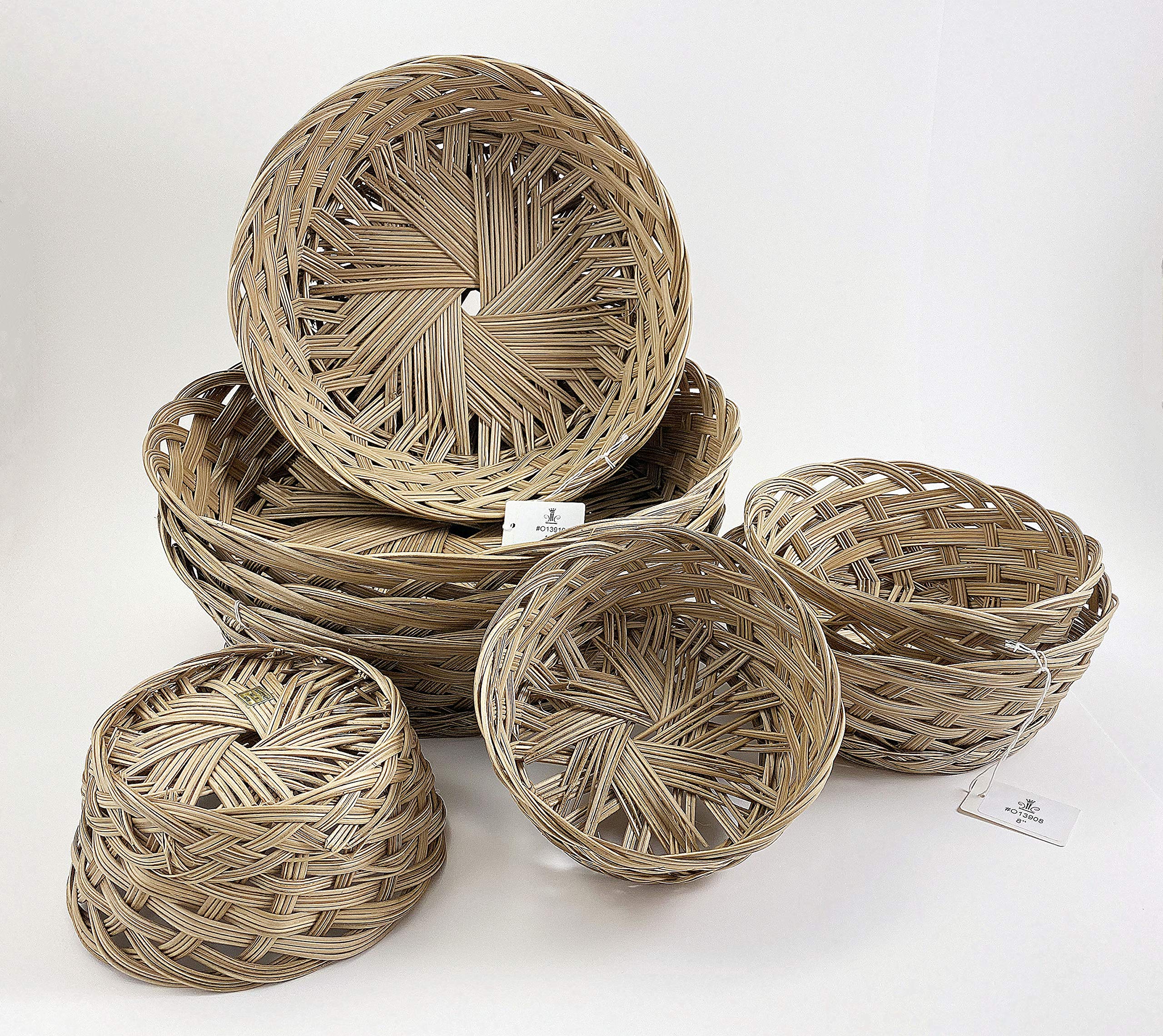 CalCastle Round Woven Bread & Food Serving Baskets Set of 3 (6 Inch) - Natural Coconut Midrib Material - Perfect for Holiday Gifts, Dinner Rolls, Picnics & Home Decor