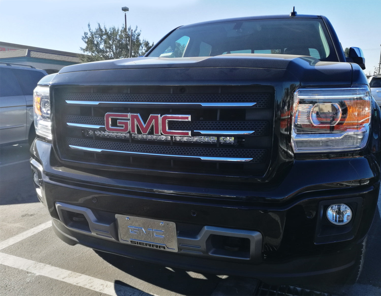 150W 30 CREE LED Light Bar with Behind Grille Bracket & Wiring Kit - Compatible with 2014-2018 GMC Sierra - Perfect for Off-Roading, Truck Lighting & Night Driving