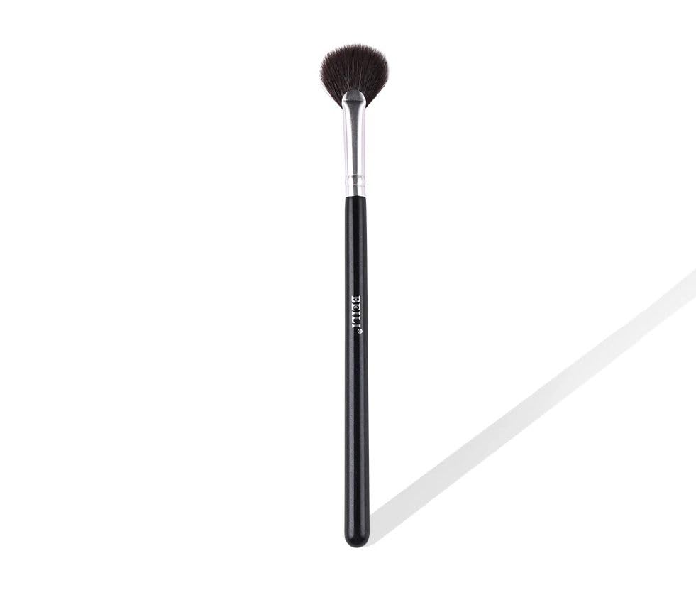Professional Vegan Makeup Brush for Blush & Highlighter - Soft Synthetic Face Brush for Powder & Cream Cosmetics
