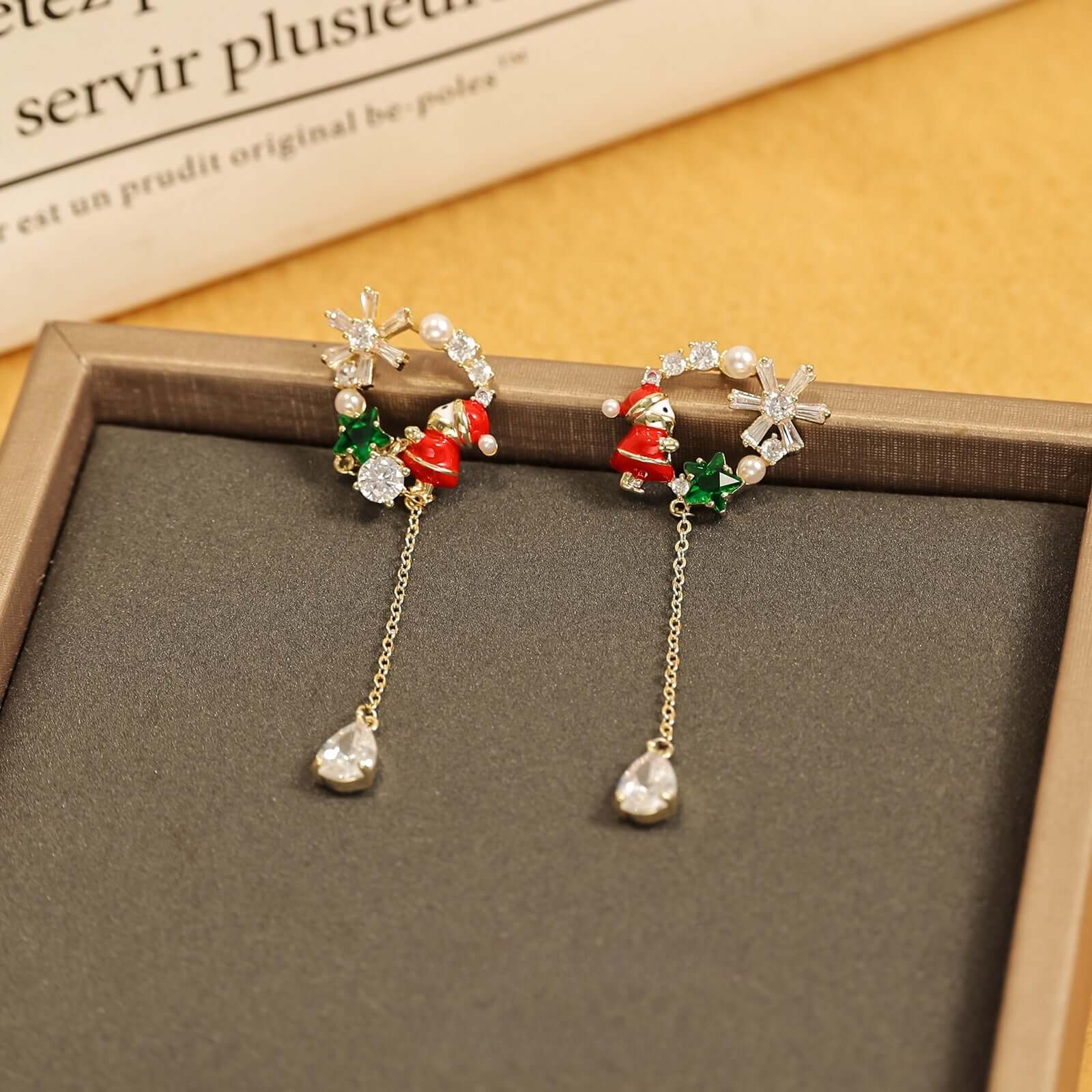 Asymmetric Santa Claus Earrings - Christmas Stocking Stuffers for Women | Festive Holiday Jewelry Gift for Parties & Xmas Celebrations | AE1656