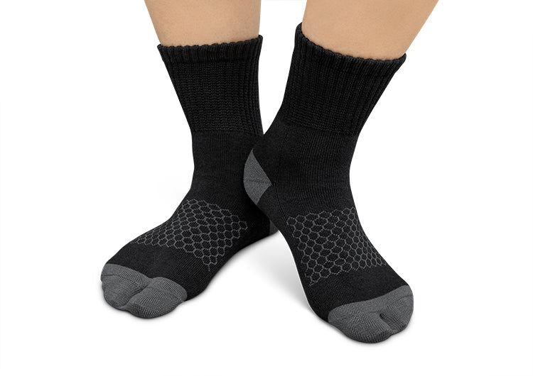 Bunion Relief Socks for Women & Men - Padded Ankle Support Socks with Arch Support - Black Comfort Socks for Bunions, Hammertoes & Foot Pain Relief - Perfect for Running, Walking & Everyday Wear
